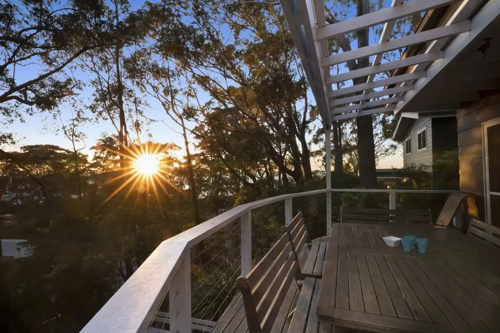 12 Booderee Avenue, Hyams Beach For Sale by Sydney Sotheby's International Realty