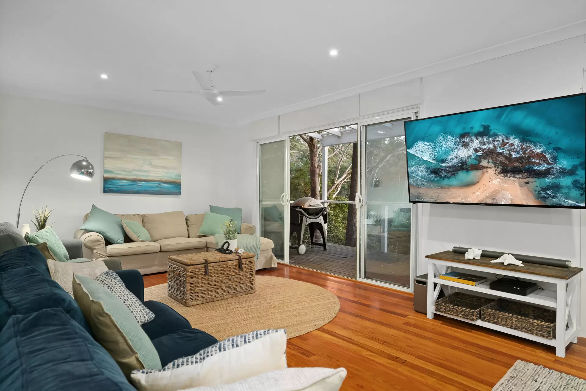 12 Booderee Avenue, Hyams Beach For Sale by Sydney Sotheby's International Realty - image 6