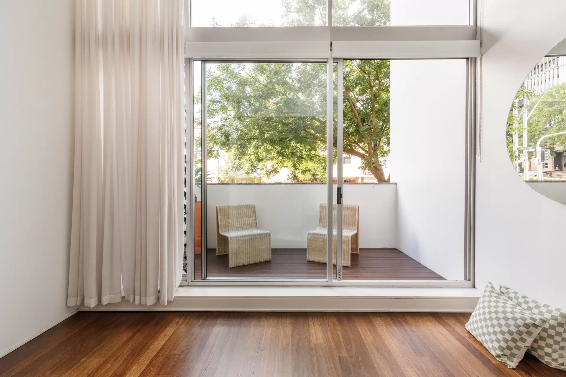 514/46-50 Burton Street, Darlinghurst Sold by Sydney Sotheby's International Realty - image 1