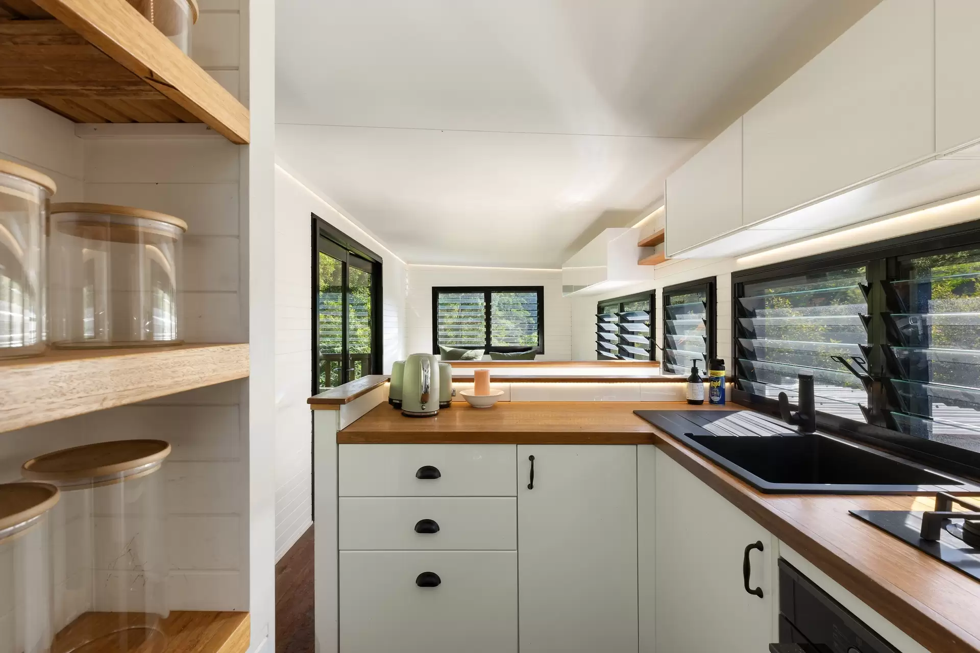 10 Byron Creek Road, Coopers Shoot Sold by Sydney Sotheby's International Realty - image 23