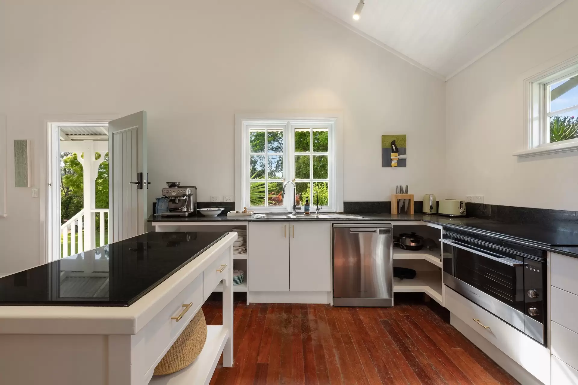 10 Byron Creek Road, Coopers Shoot Sold by Sydney Sotheby's International Realty - image 11