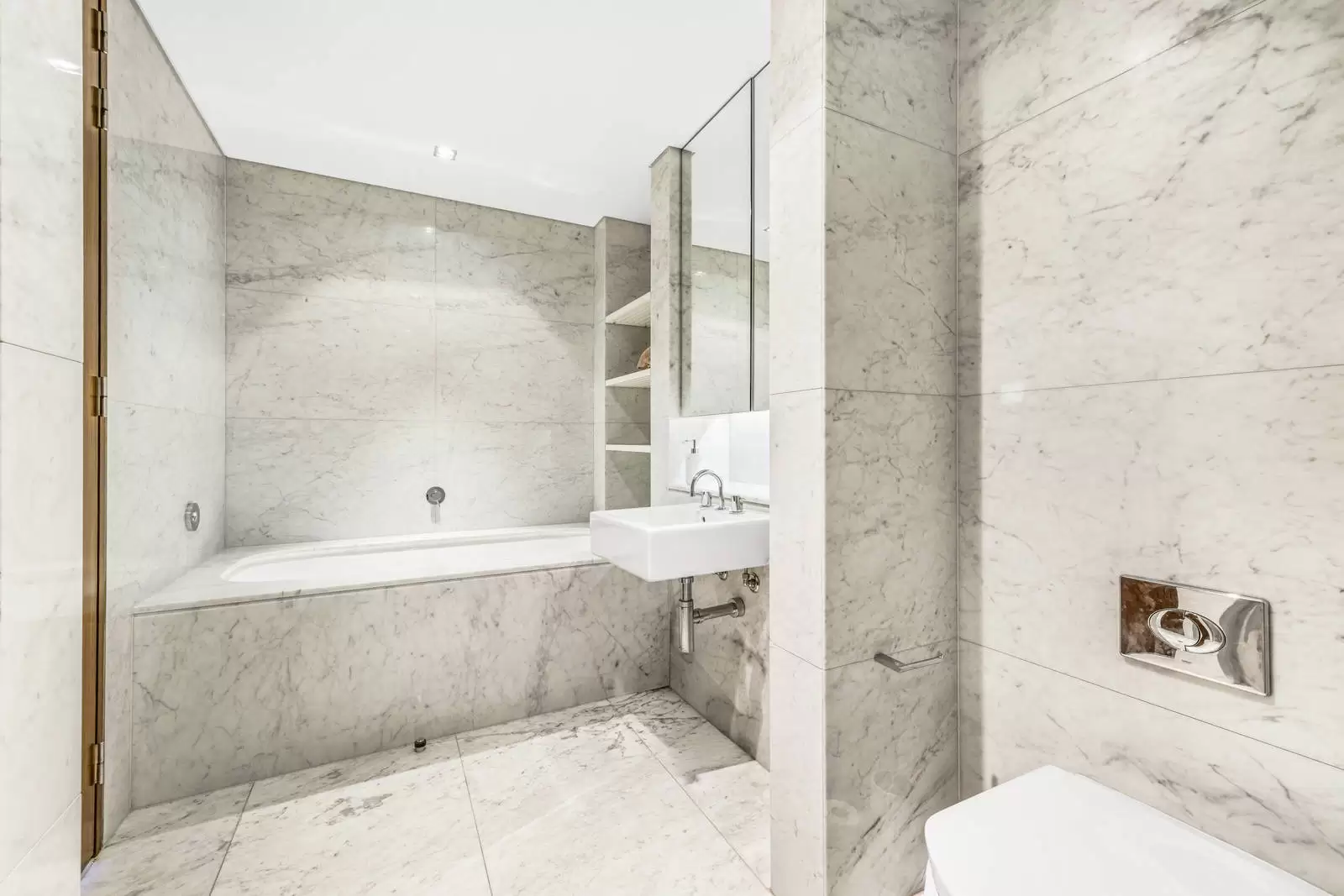 5F/2-22 Knox Street, Double Bay For Lease by Sydney Sotheby's International Realty - image 6