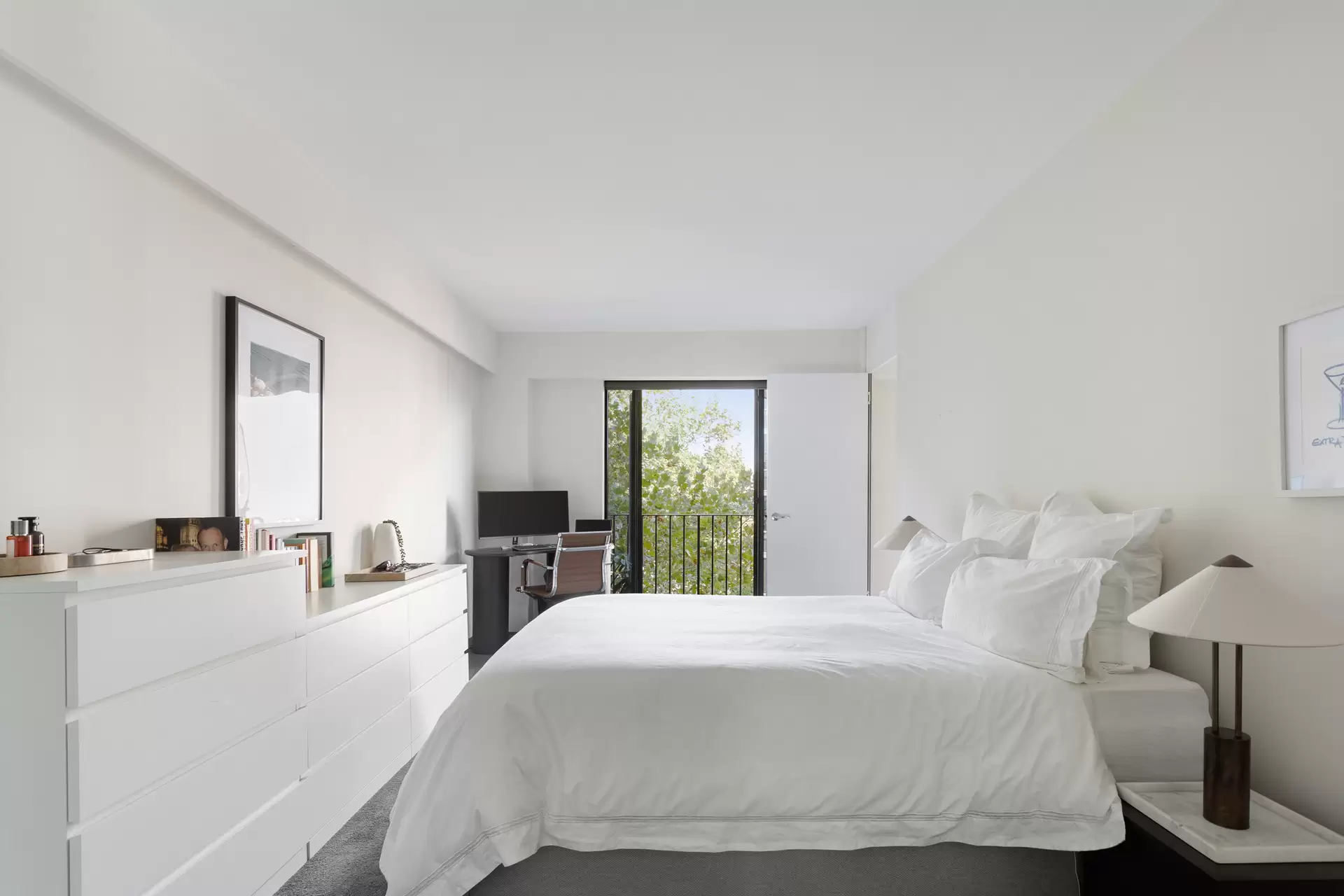 617/50 Macleay Street, Potts Point Sold by Sydney Sotheby's International Realty - image 1