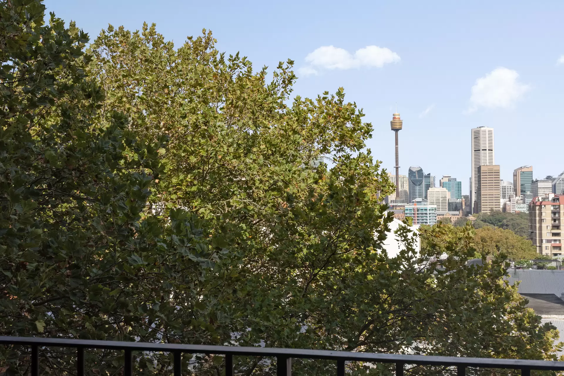 617/50 Macleay Street, Potts Point Sold by Sydney Sotheby's International Realty - image 1