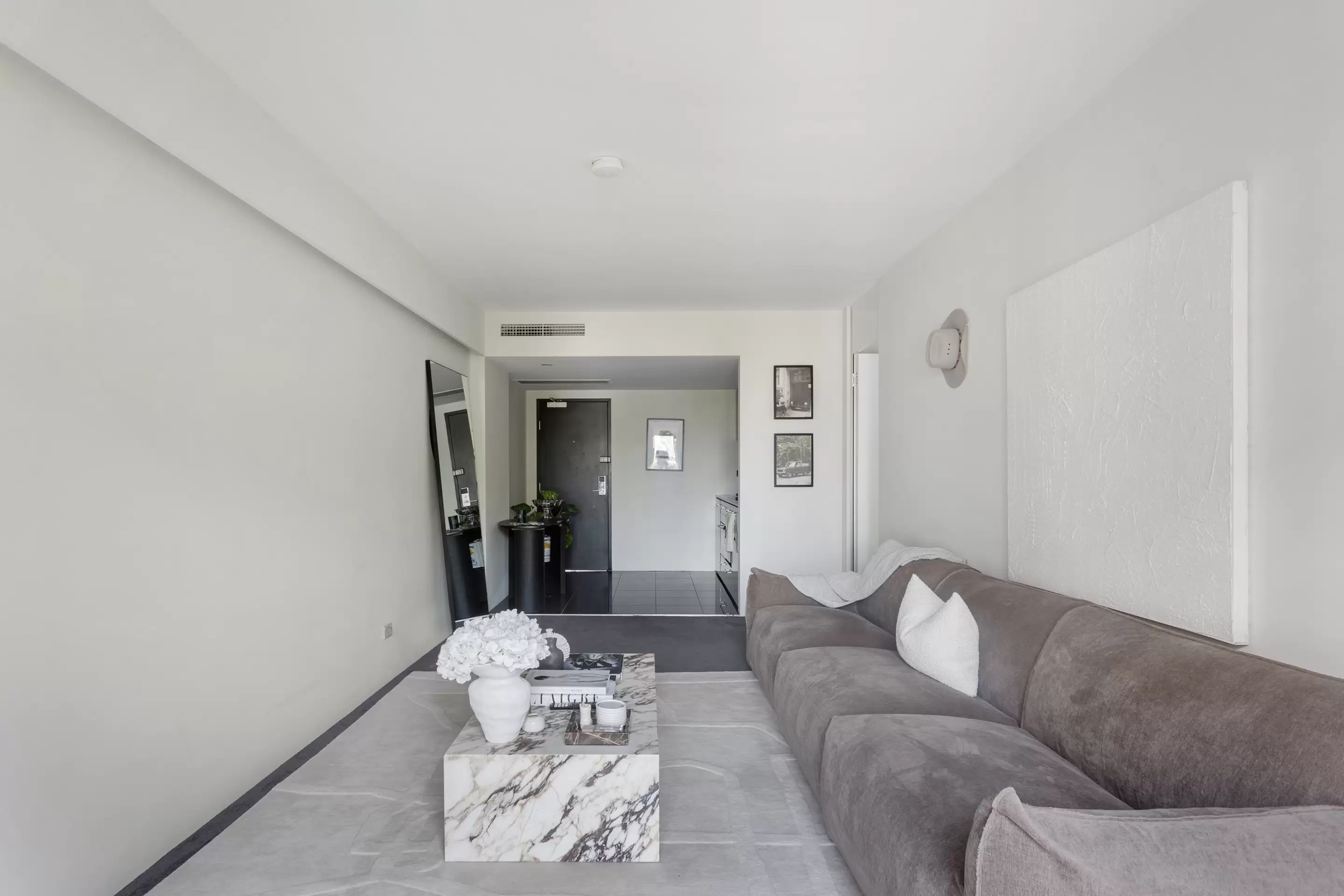 617/50 Macleay Street, Potts Point Sold by Sydney Sotheby's International Realty - image 4