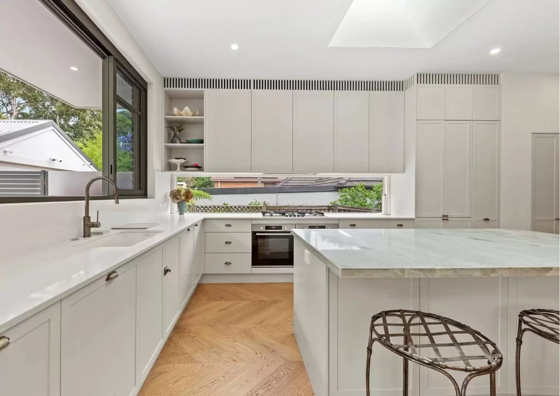 64 Lenthall Street, Kensington Sold by Sydney Sotheby's International Realty - image 1