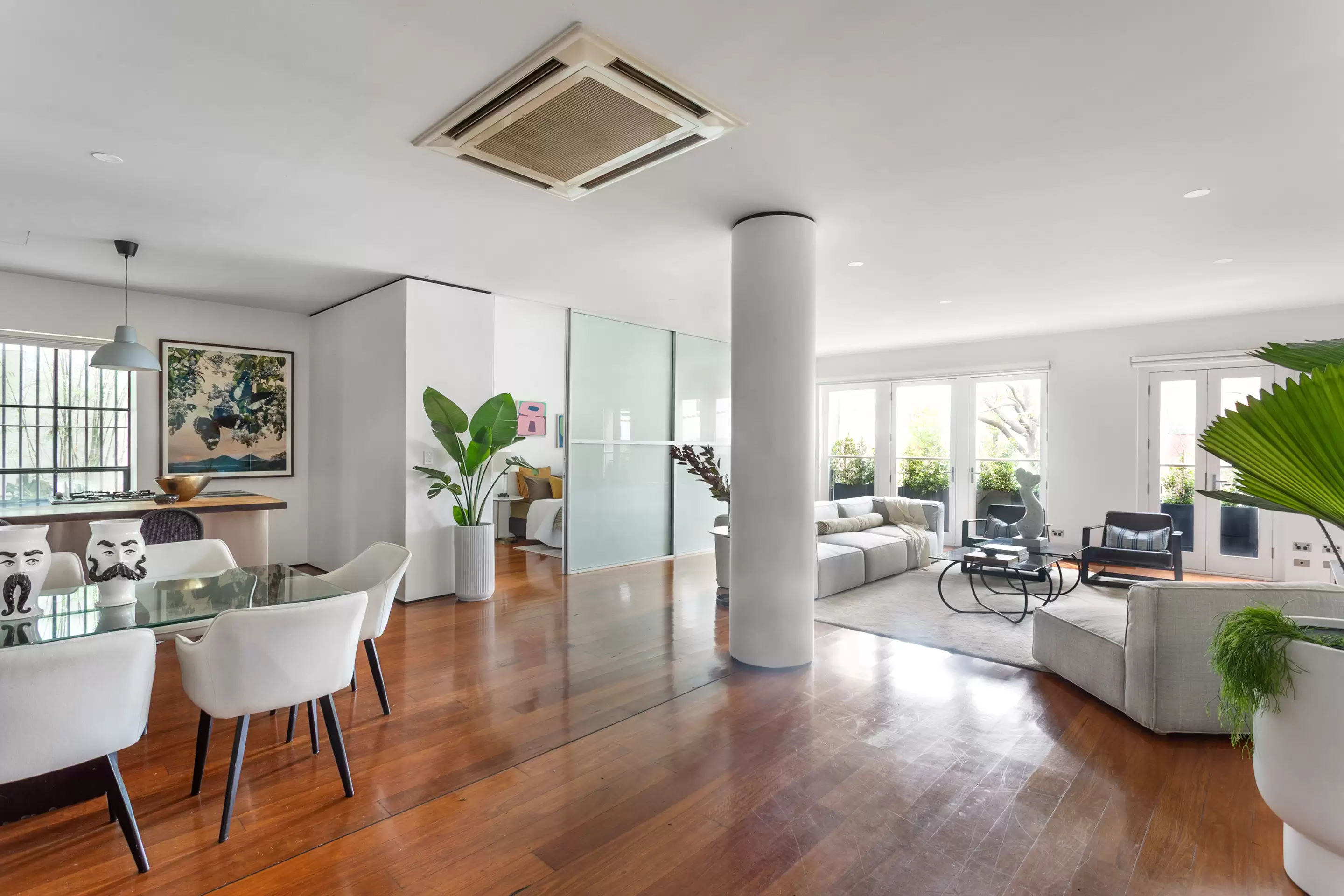 2/36-38 Hutchinson Street, Surry Hills Sold by Sydney Sotheby's International Realty - image 7