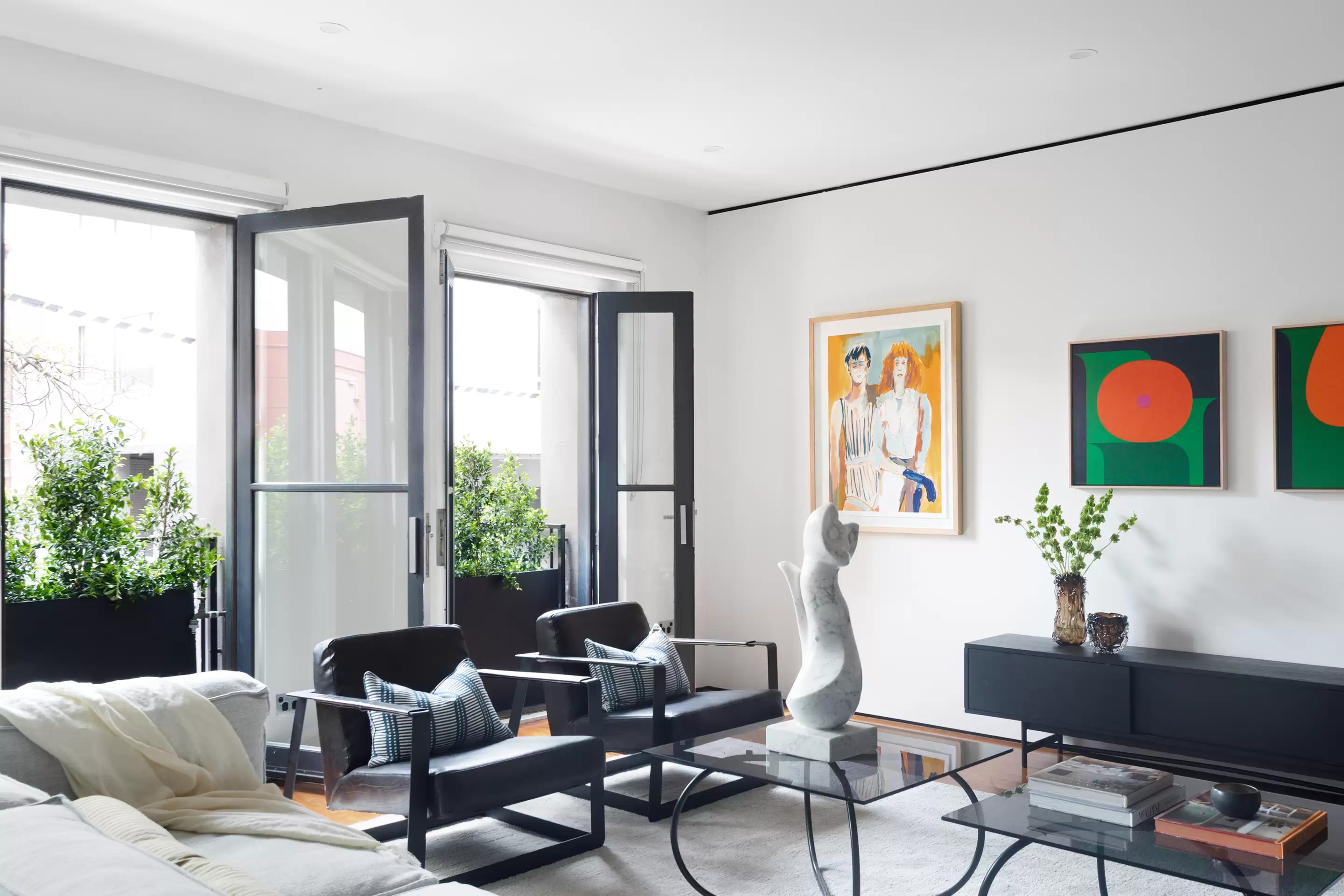 2/36-38 Hutchinson Street, Surry Hills Sold by Sydney Sotheby's International Realty - image 3