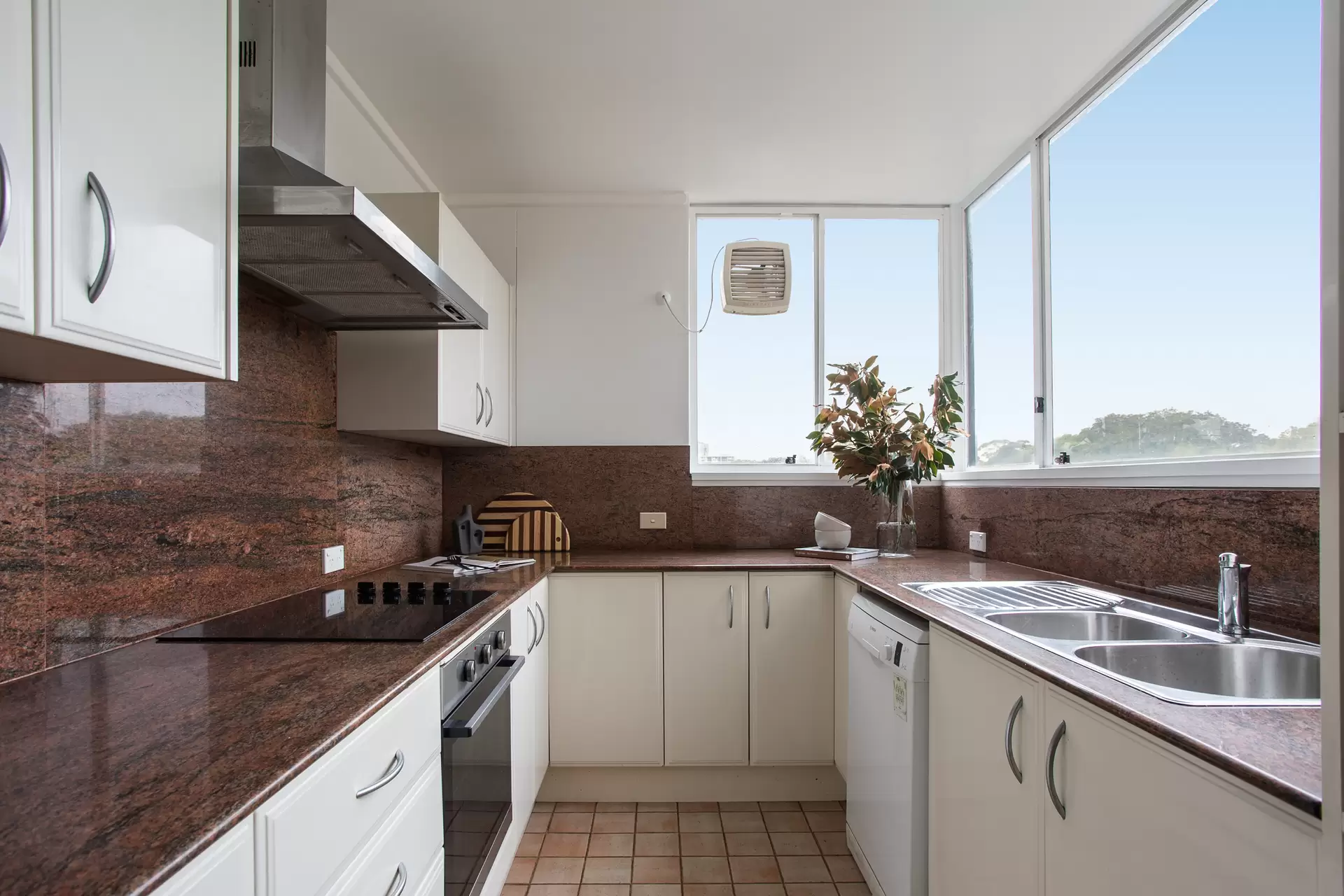 13/366 Edgecliff Road, Woollahra Sold by Sydney Sotheby's International Realty - image 1
