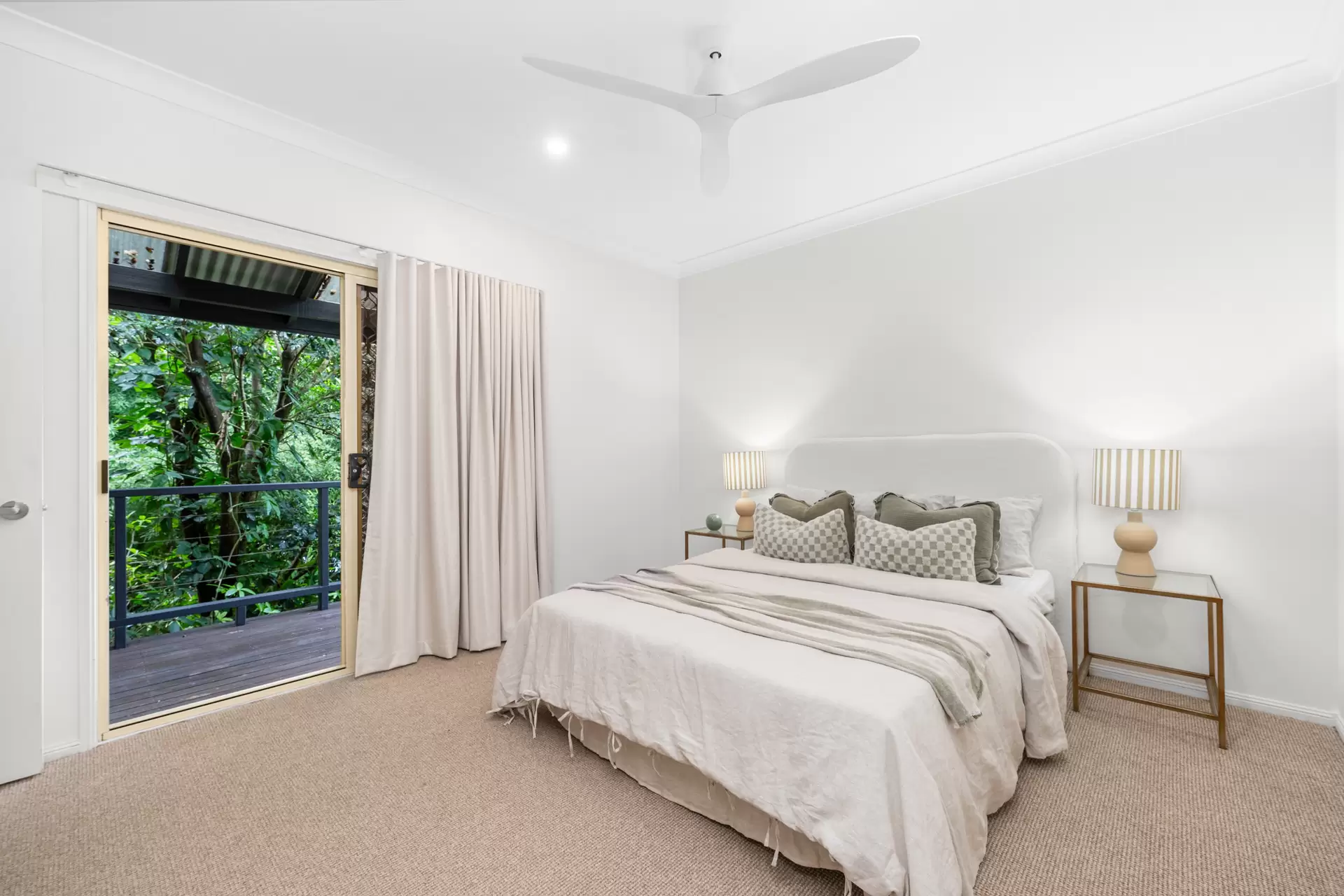 17 Avocado Crescent, Ewingsdale Sold by Sydney Sotheby's International Realty - image 11
