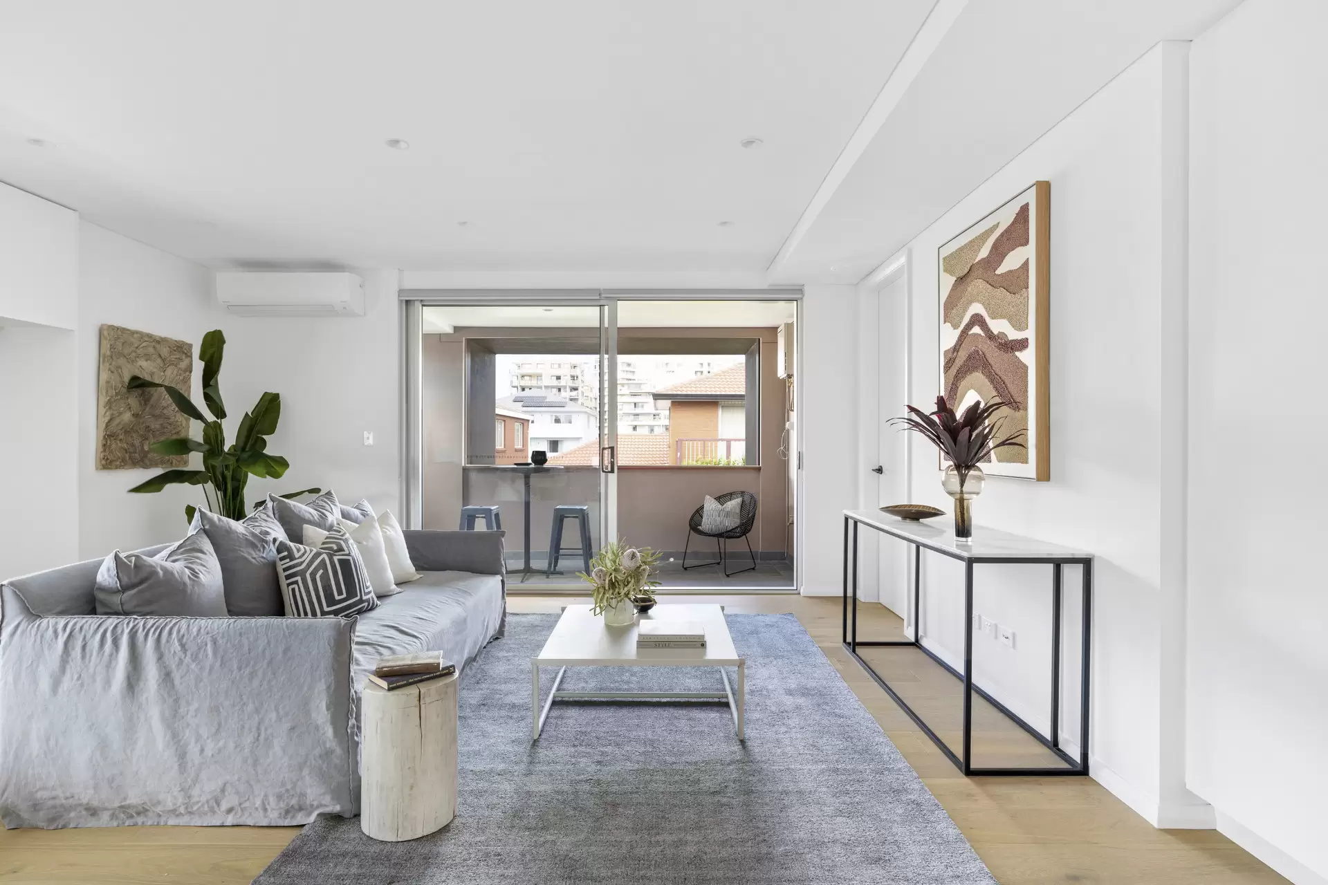 6/73 Gale Road, Maroubra Sold by Sydney Sotheby's International Realty - image 1