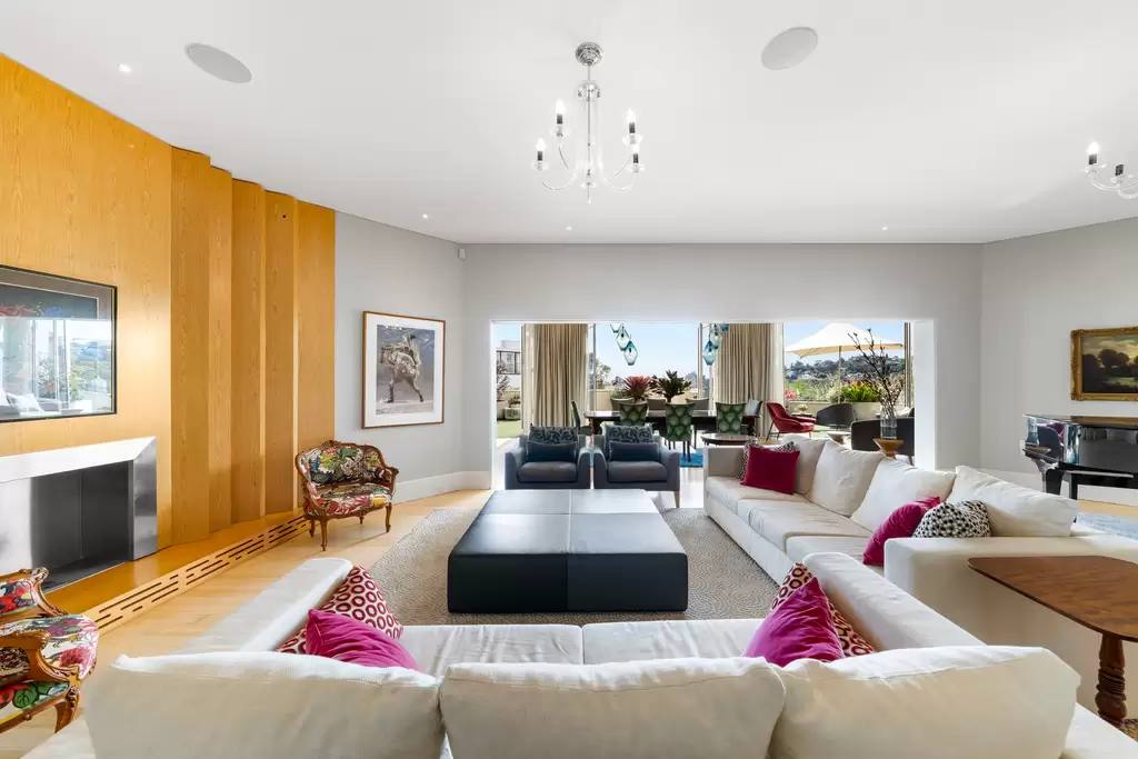 335B Edgecliff Road, Woollahra For Sale by Sydney Sotheby's International Realty