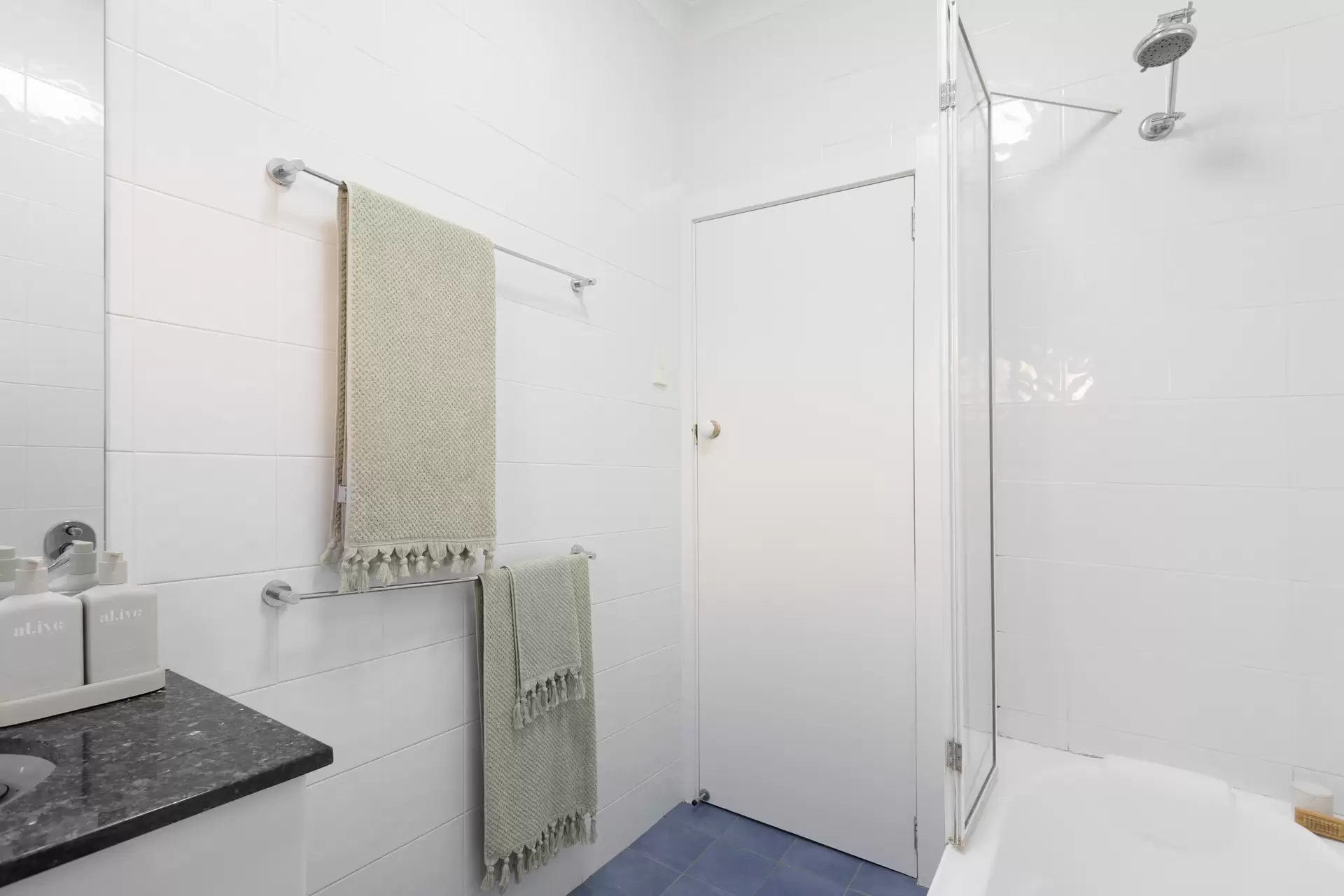 2/33 Dudley Street, Coogee Sold by Sydney Sotheby's International Realty - image 6