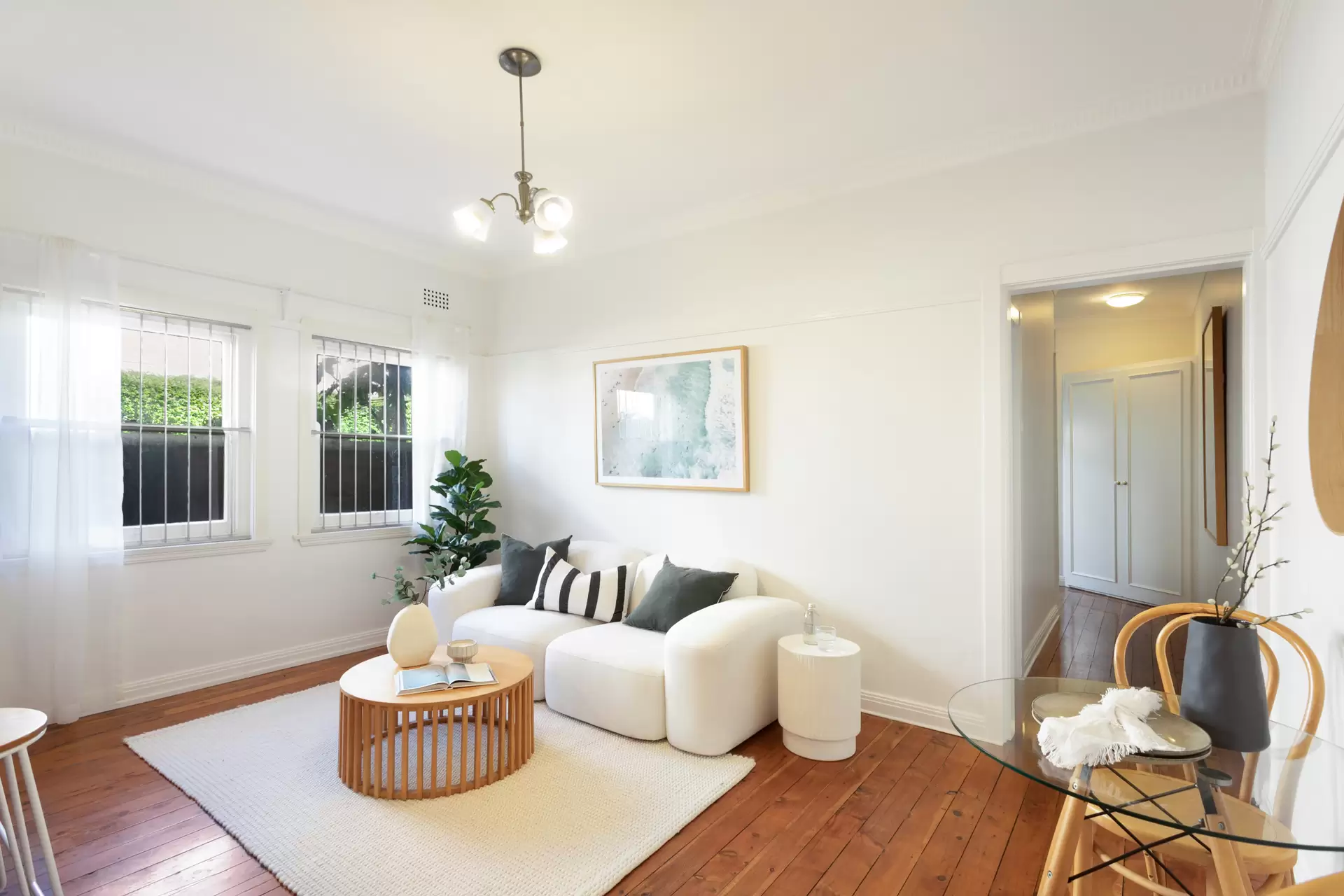 2/33 Dudley Street, Coogee Sold by Sydney Sotheby's International Realty - image 1