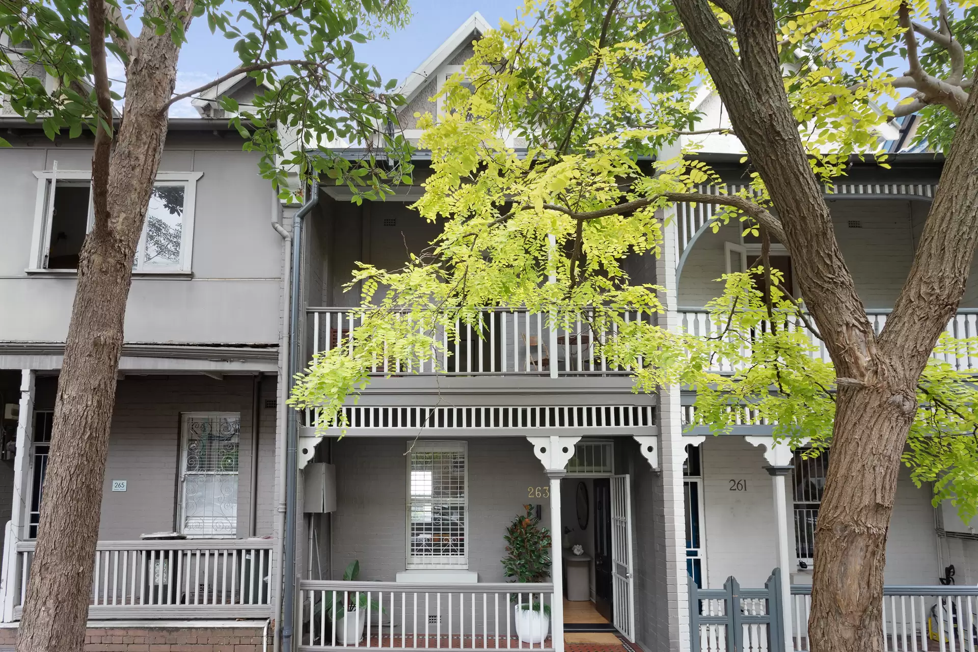 263 Forbes Street, Darlinghurst Sold by Sydney Sotheby's International Realty - image 1