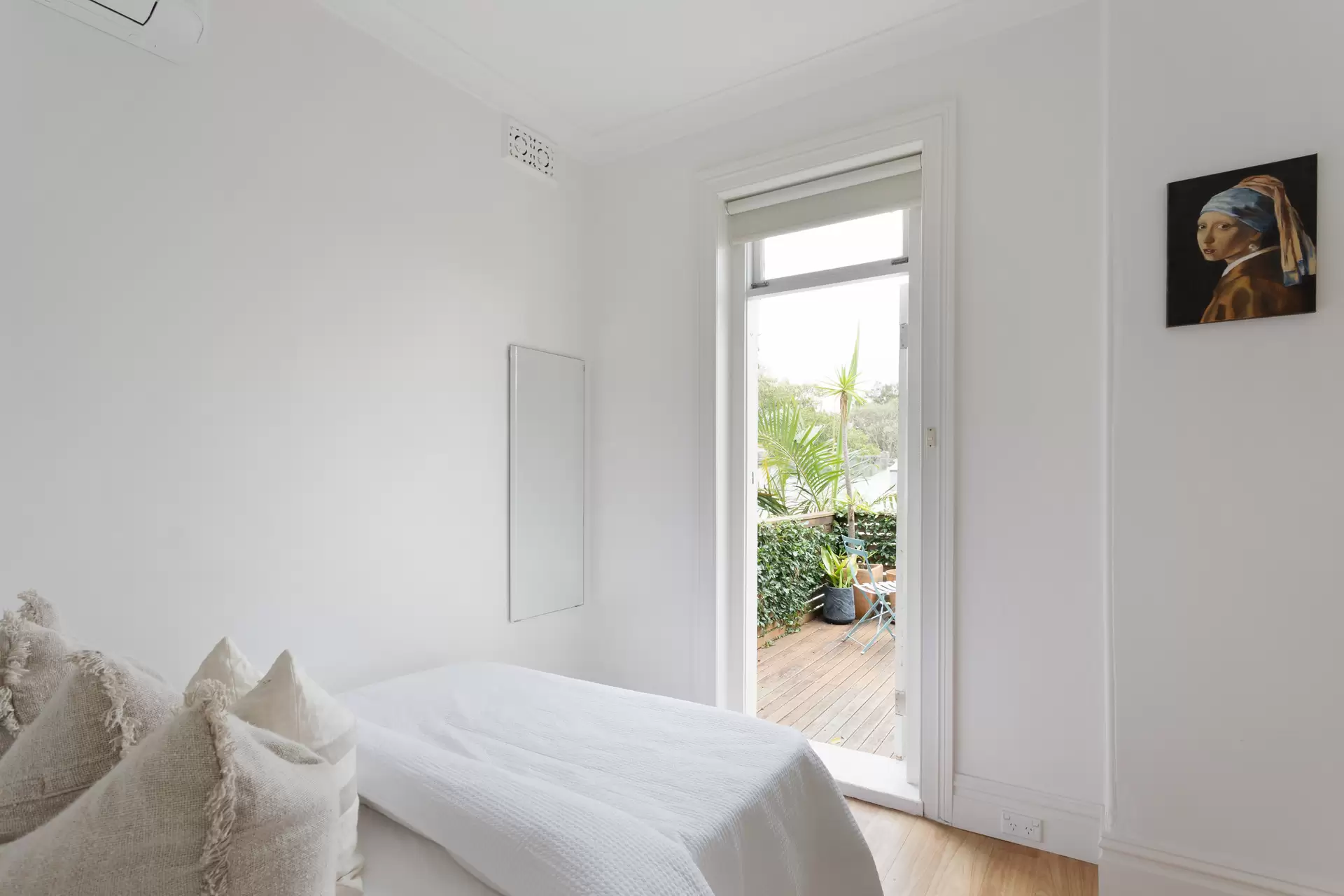 263 Forbes Street, Darlinghurst Sold by Sydney Sotheby's International Realty - image 1