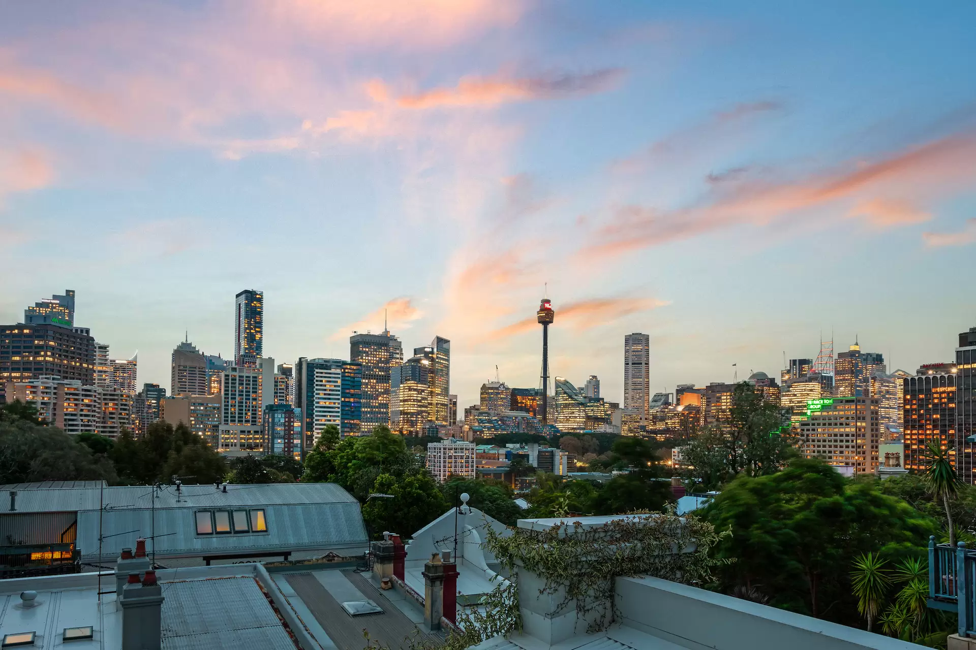 263 Forbes Street, Darlinghurst Sold by Sydney Sotheby's International Realty - image 1