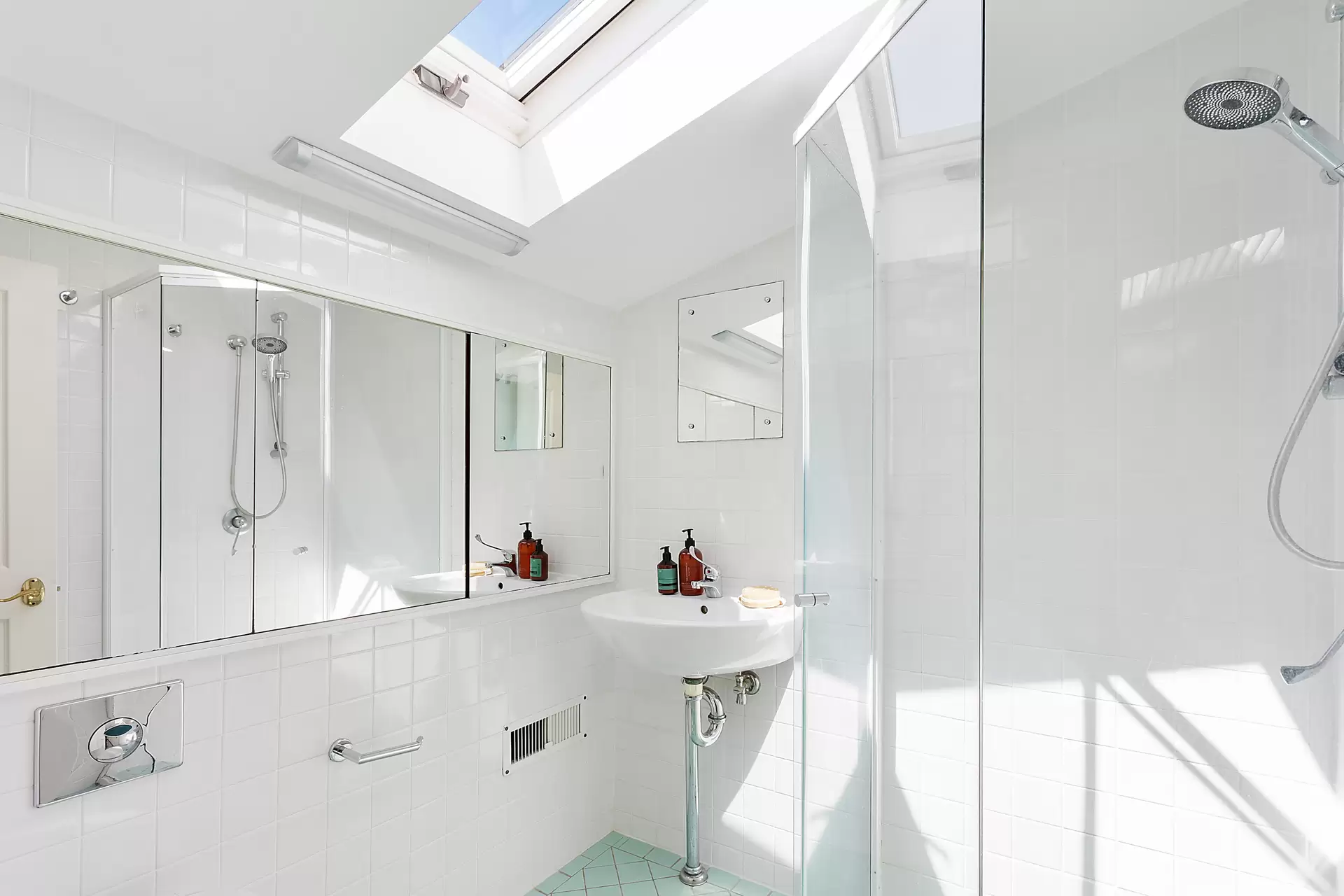 11 Pacific Street, Clovelly Sold by Sydney Sotheby's International Realty - image 16