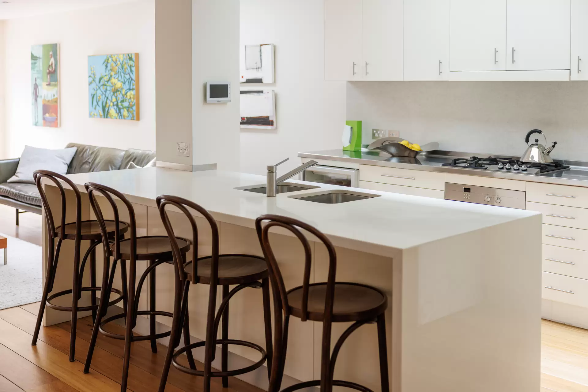 260 Moore Park Road, Paddington Sold by Sydney Sotheby's International Realty - image 1