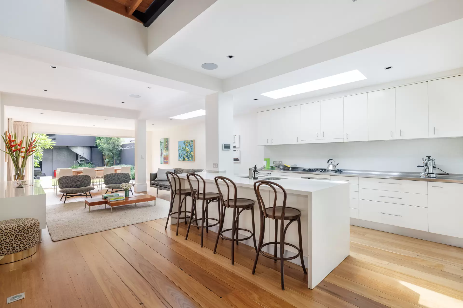 260 Moore Park Road, Paddington Sold by Sydney Sotheby's International Realty - image 1