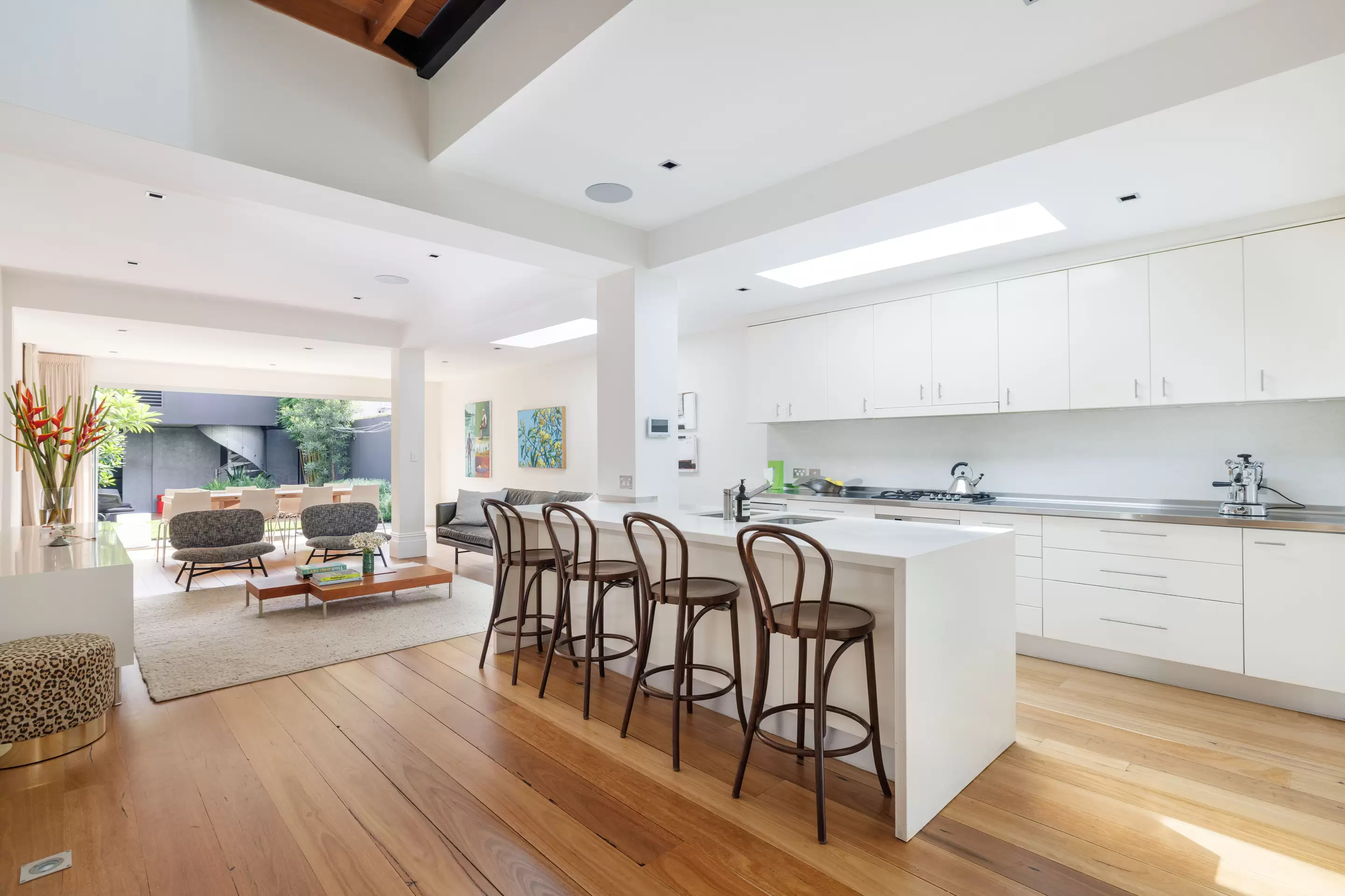 260 Moore Park Road, Paddington Sold by Sydney Sotheby's International Realty - image 3