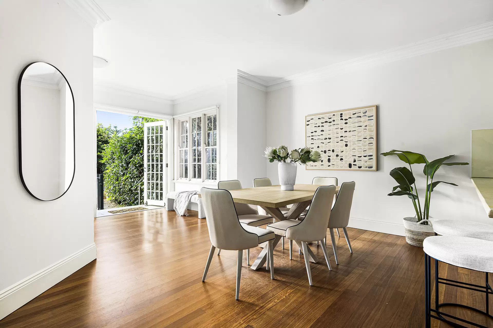 2/699 New South Head Road, Rose Bay Sold by Sydney Sotheby's International Realty - image 4