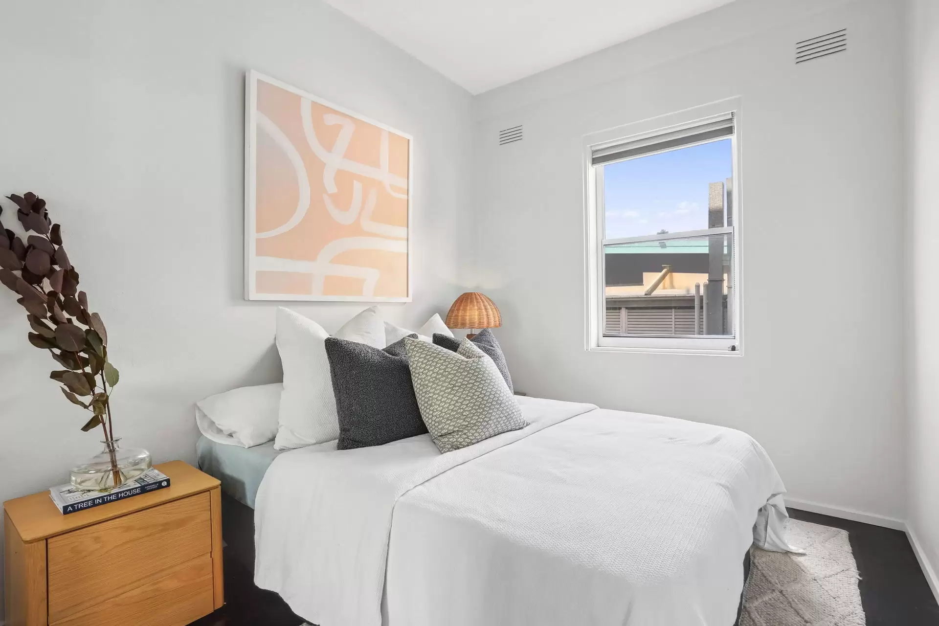 29/177-179 Glenayr Avenue, Bondi Beach Sold by Sydney Sotheby's International Realty - image 5