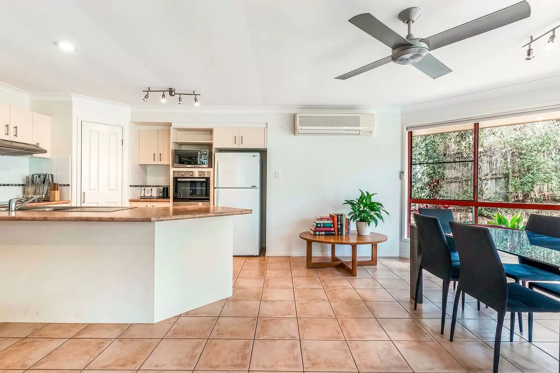 14 Clare Street, Alstonville Sold by Sydney Sotheby's International Realty - image 2