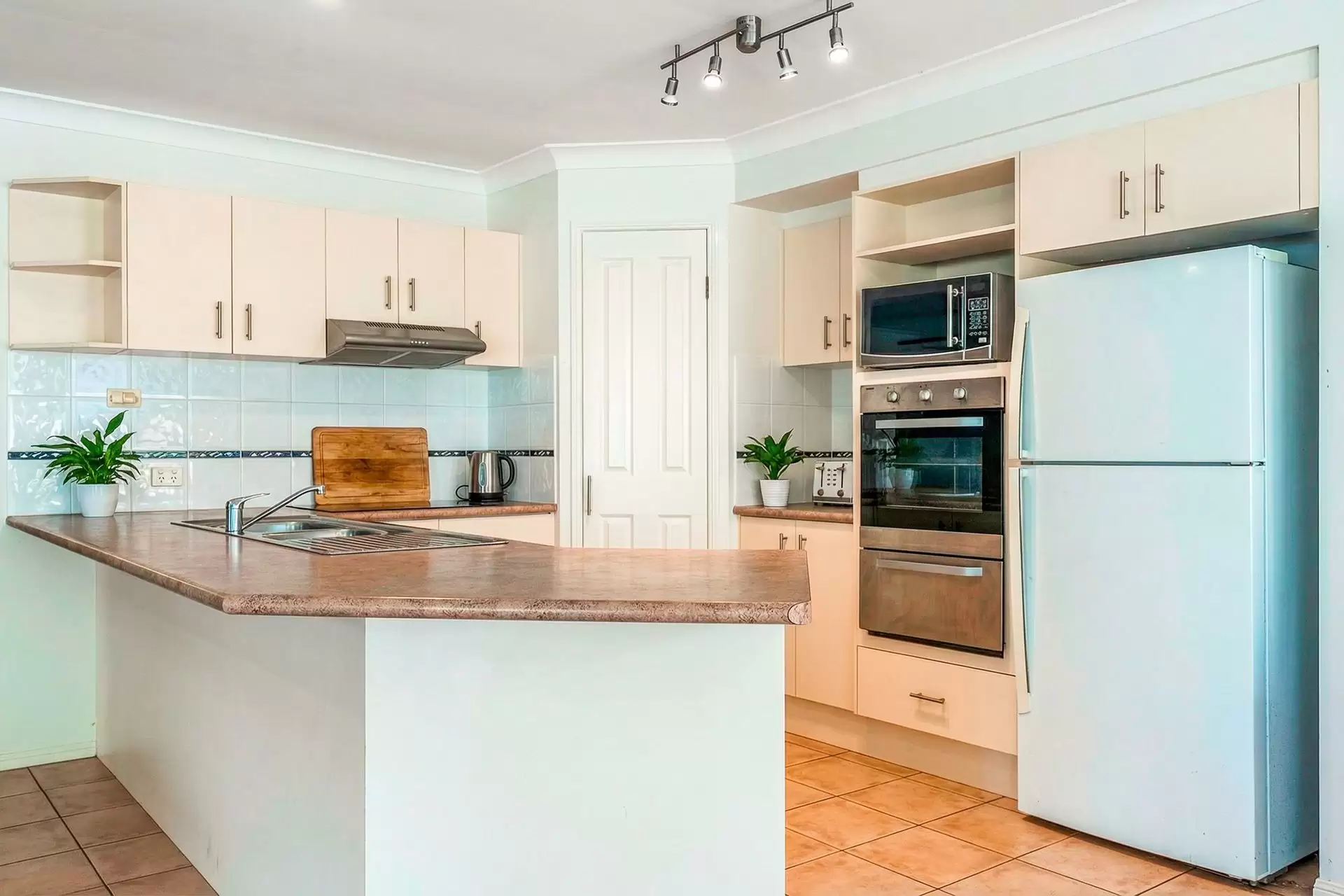 14 Clare Street, Alstonville Sold by Sydney Sotheby's International Realty - image 3