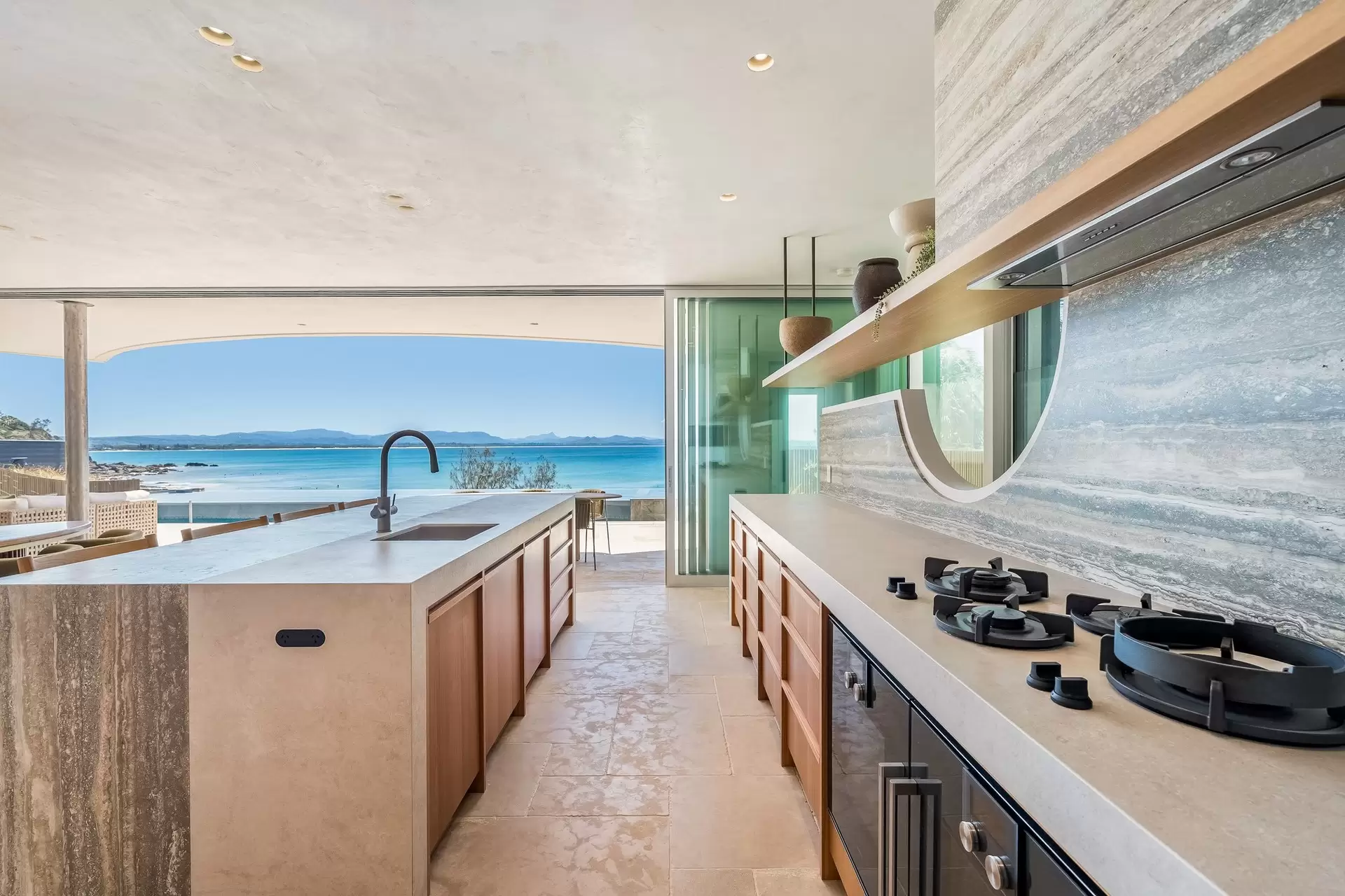 27 Marine Parade, Byron Bay For Sale by Sydney Sotheby's International Realty - image 9