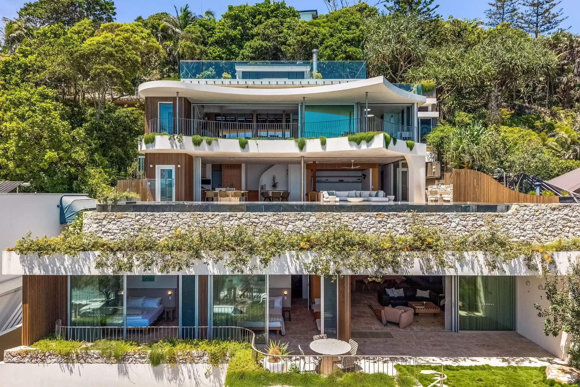 27 Marine Parade, Byron Bay For Sale by Sydney Sotheby's International Realty - image 5