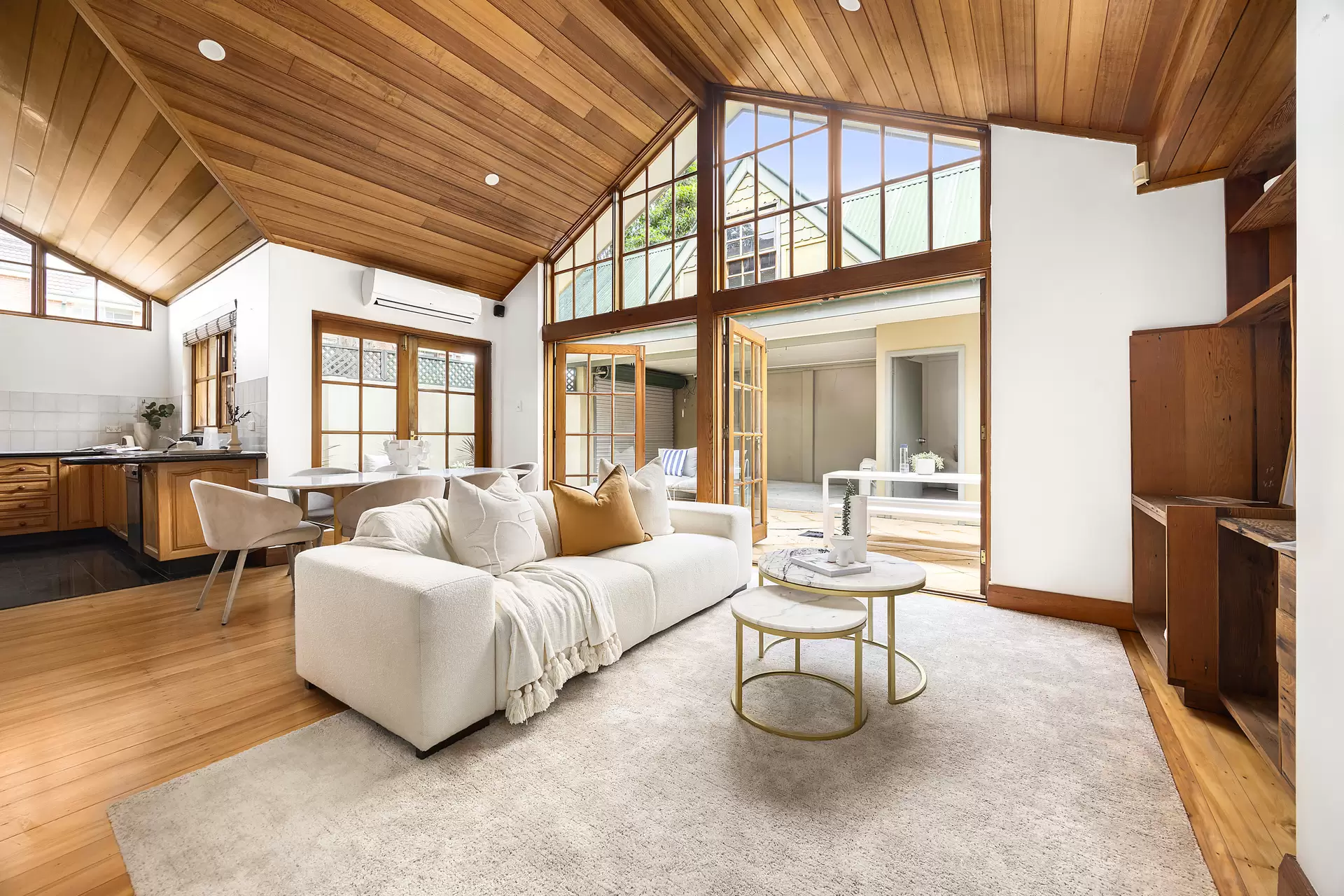 17a Doncaster Avenue, Kensington Sold by Sydney Sotheby's International Realty - image 4