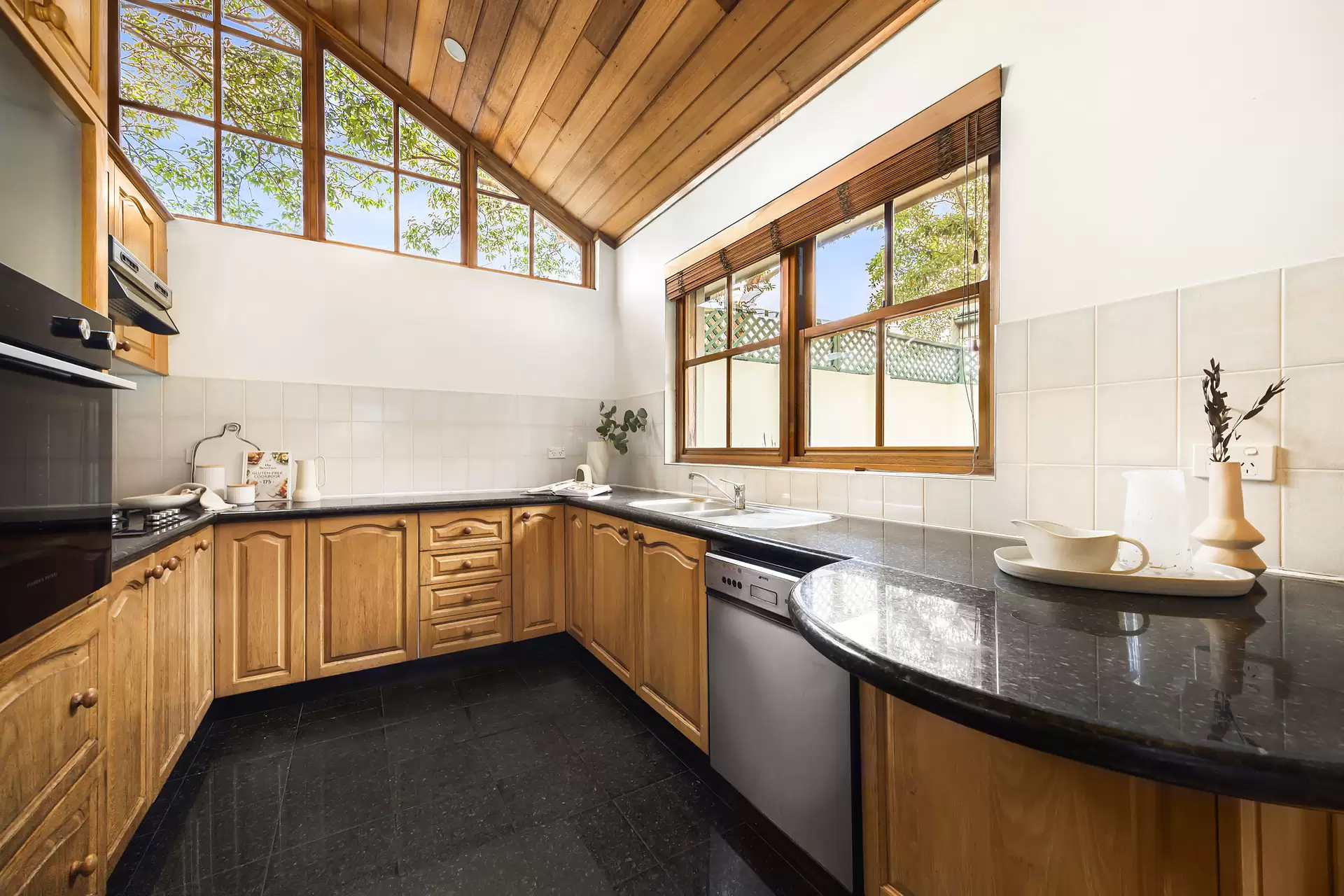 17a Doncaster Avenue, Kensington Sold by Sydney Sotheby's International Realty - image 7