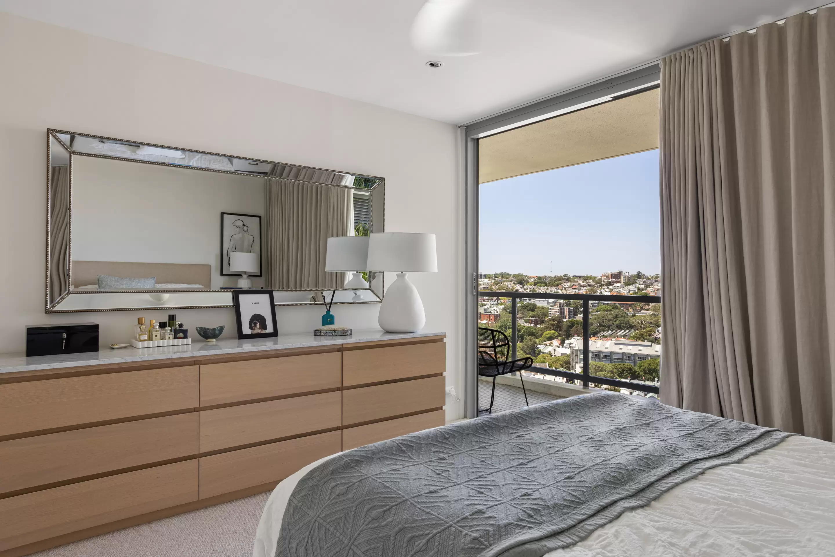 1209/3 Kings Cross Road, Darlinghurst Sold by Sydney Sotheby's International Realty - image 14