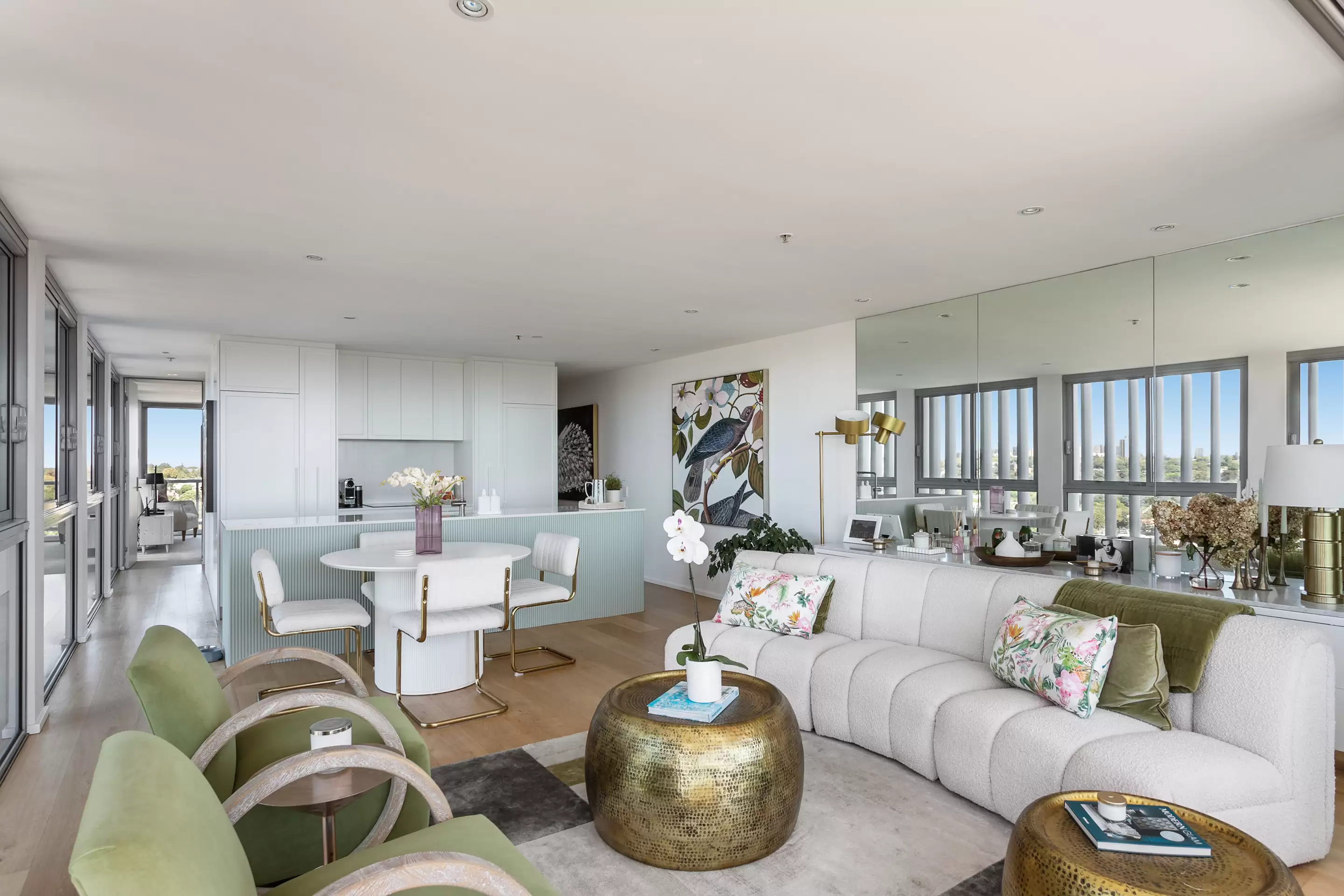 1209/3 Kings Cross Road, Darlinghurst Sold by Sydney Sotheby's International Realty - image 7