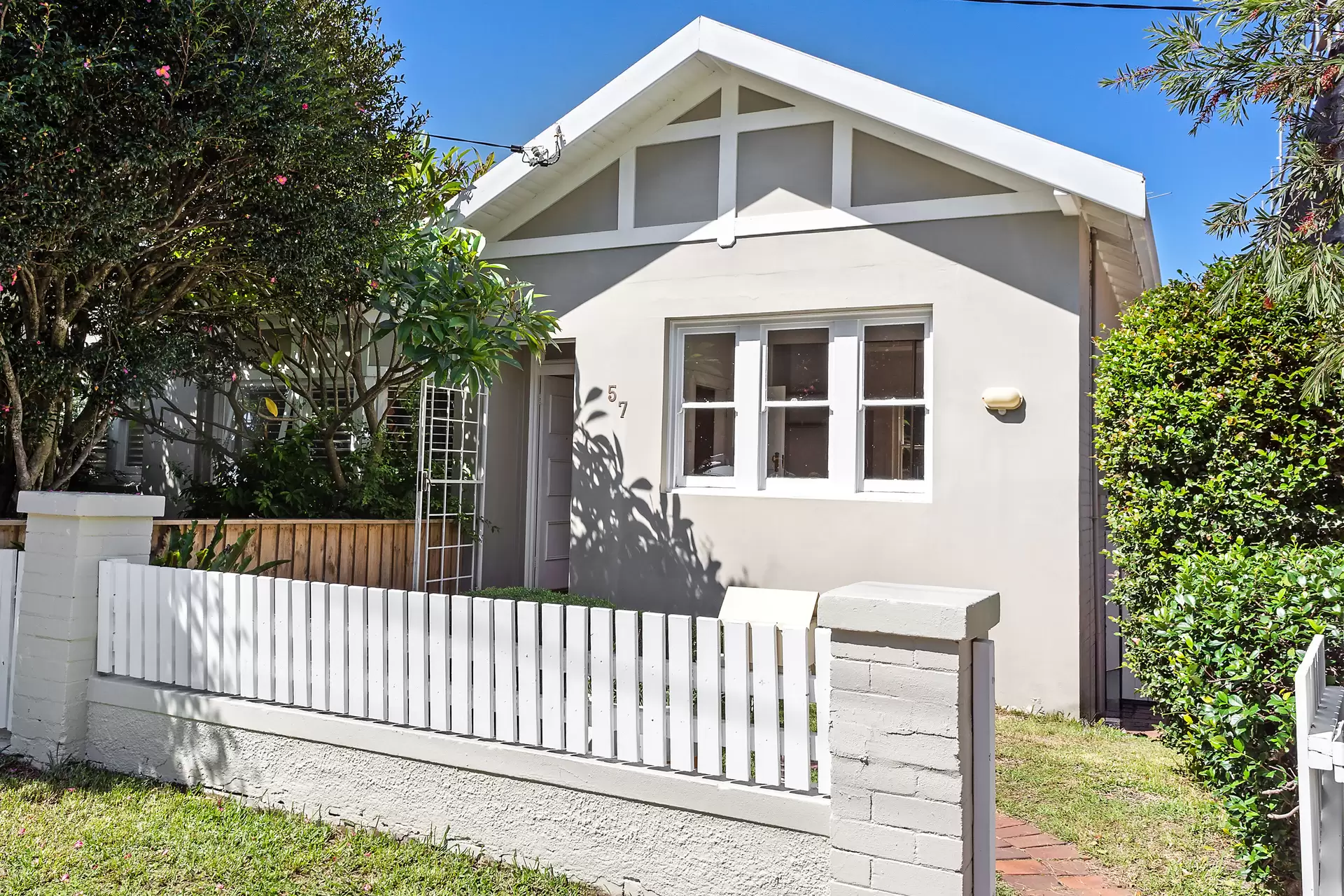 57 St Marks Road, Randwick Sold by Sydney Sotheby's International Realty - image 3