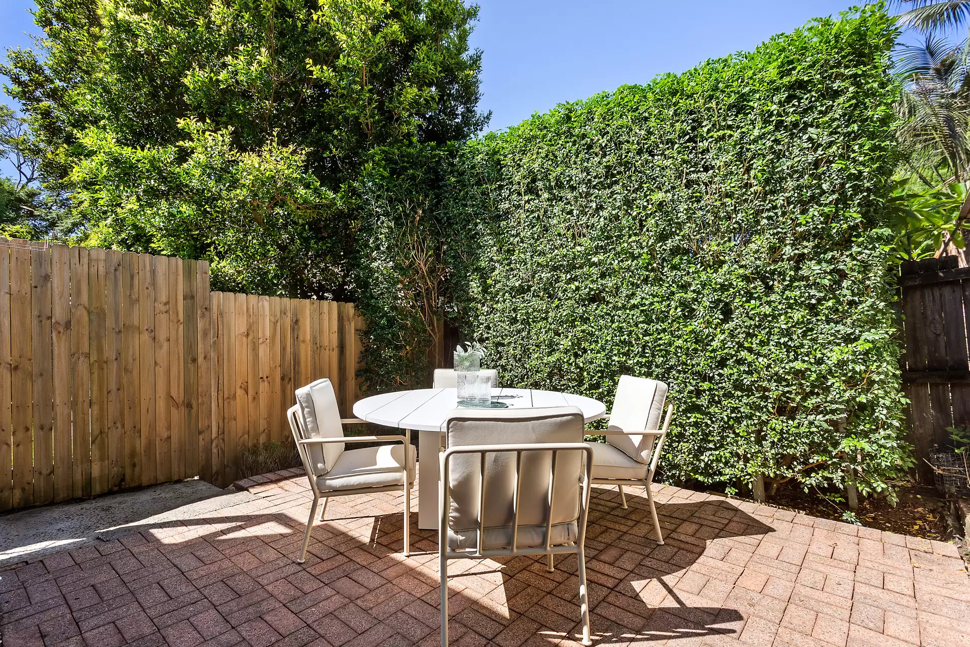 57 St Marks Road, Randwick Sold by Sydney Sotheby's International Realty - image 2
