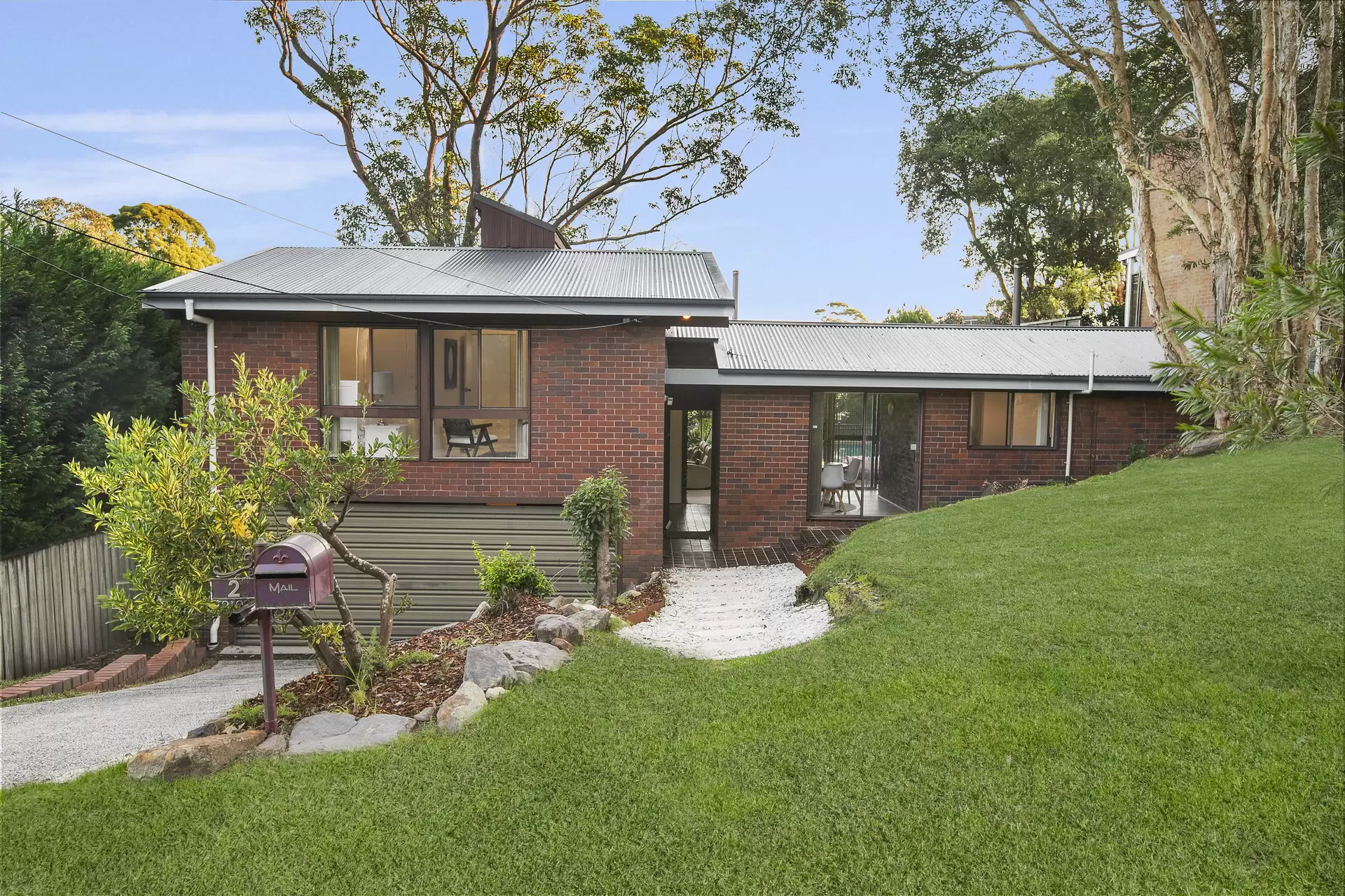2 Henley Close, Belrose Sold by Sydney Sotheby's International Realty - image 2