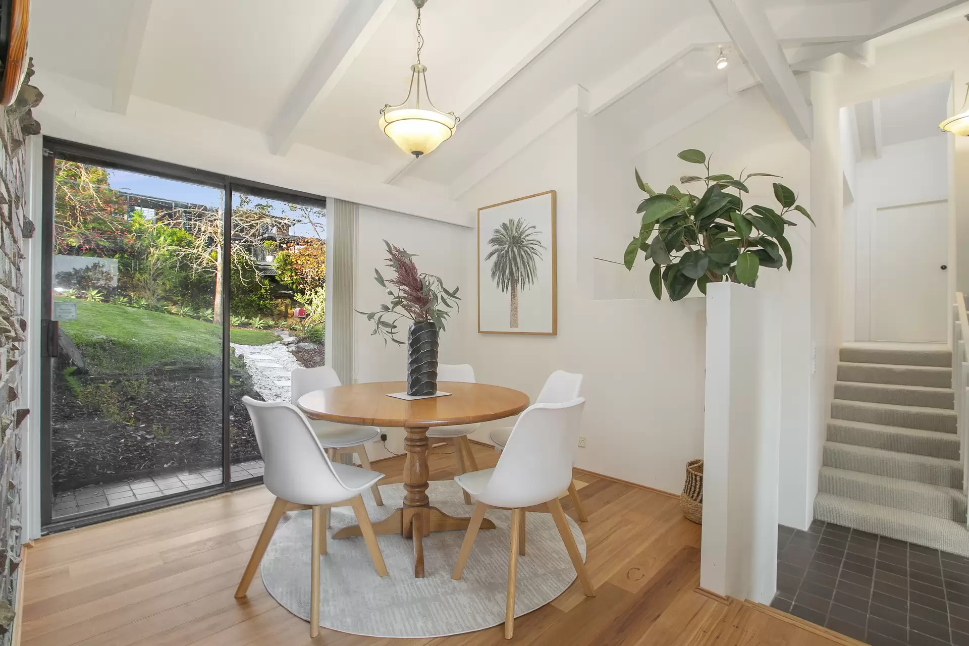 2 Henley Close, Belrose Sold by Sydney Sotheby's International Realty - image 4