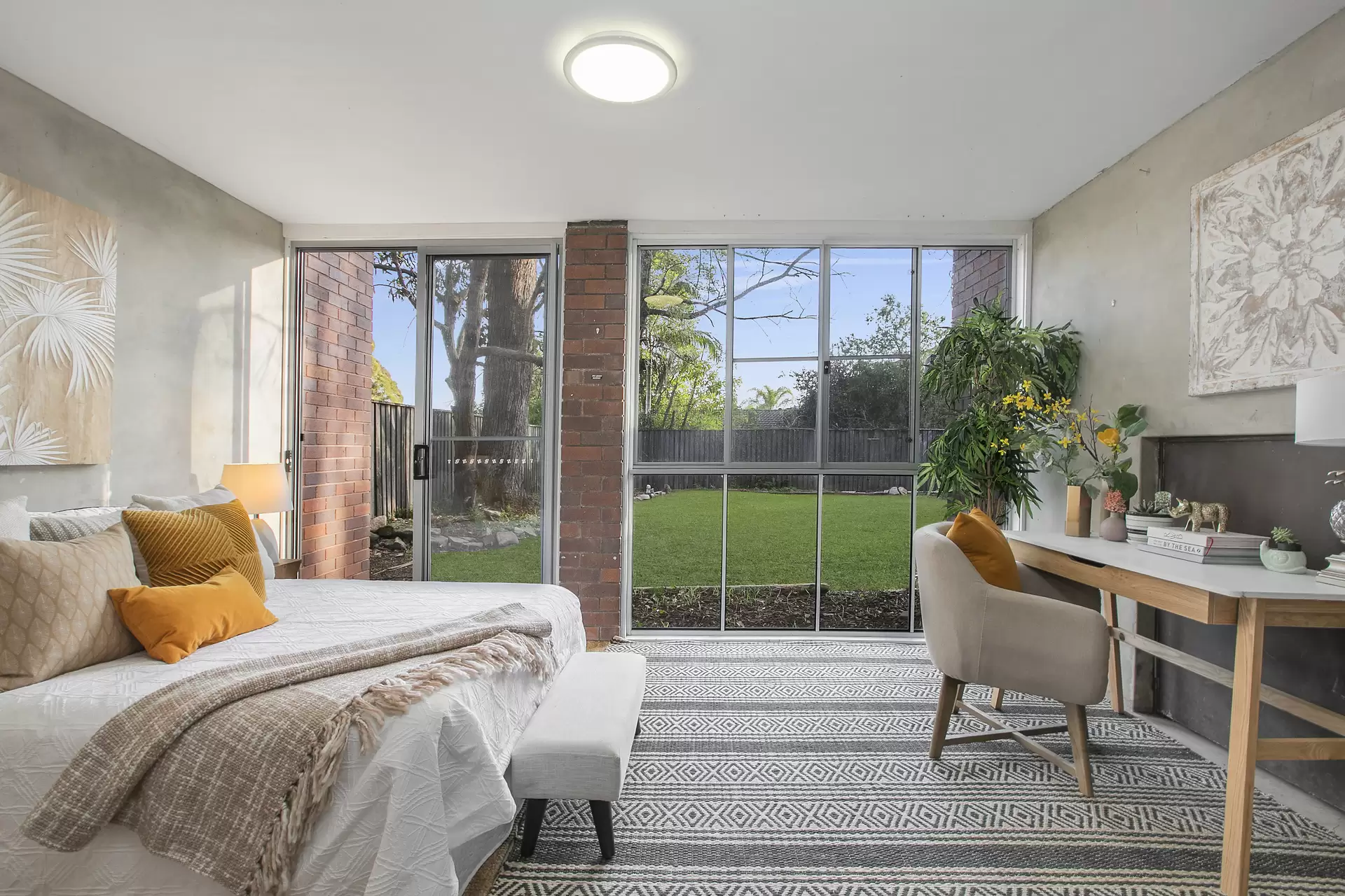 2 Henley Close, Belrose Sold by Sydney Sotheby's International Realty - image 9