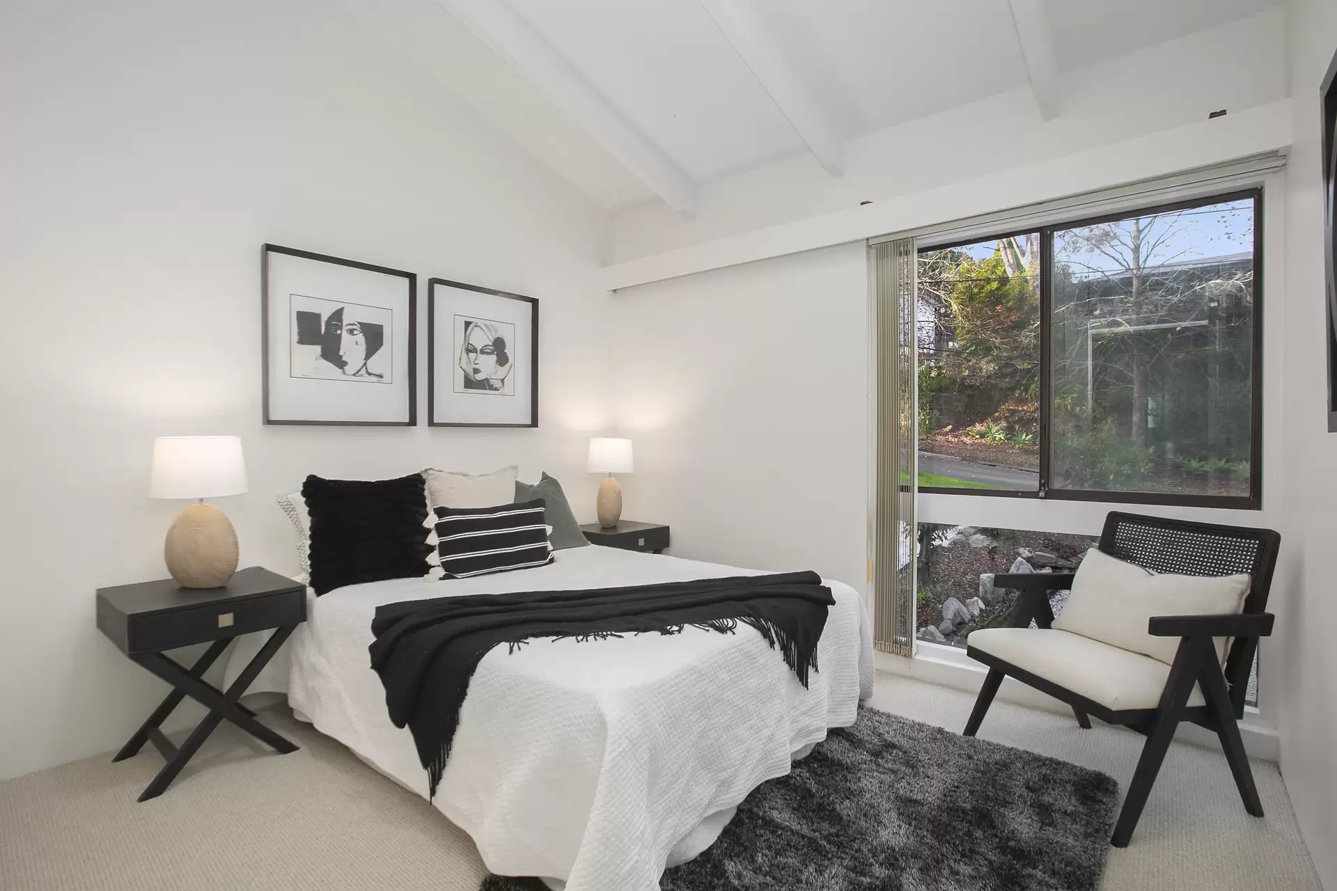 2 Henley Close, Belrose Sold by Sydney Sotheby's International Realty - image 8