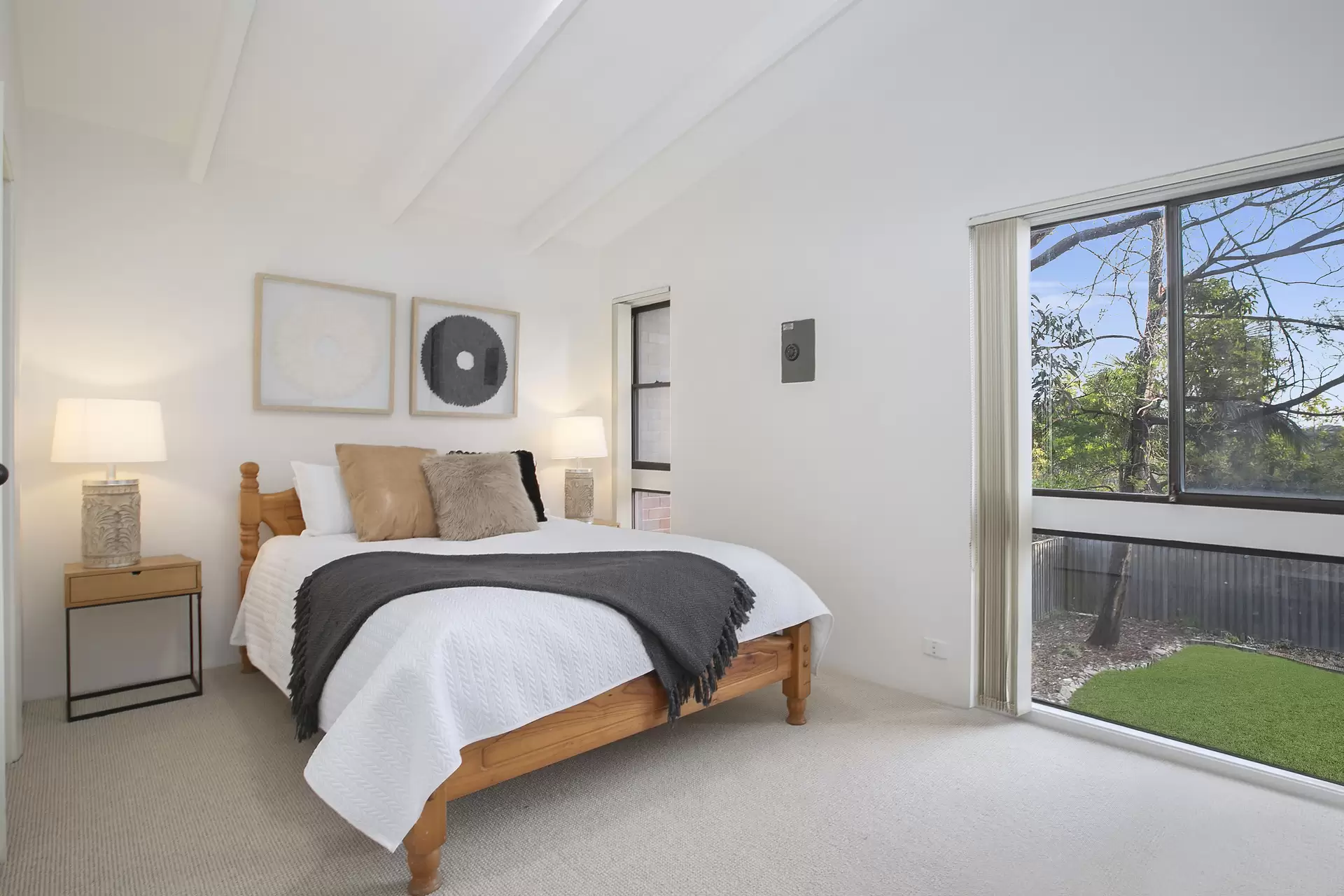 2 Henley Close, Belrose Sold by Sydney Sotheby's International Realty - image 7
