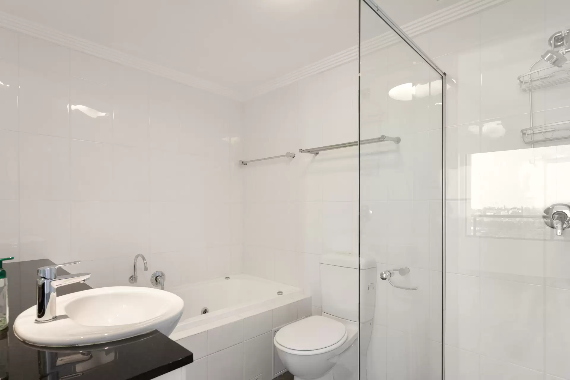 43/17 Newland Street, Bondi Junction Sold by Sydney Sotheby's International Realty - image 1