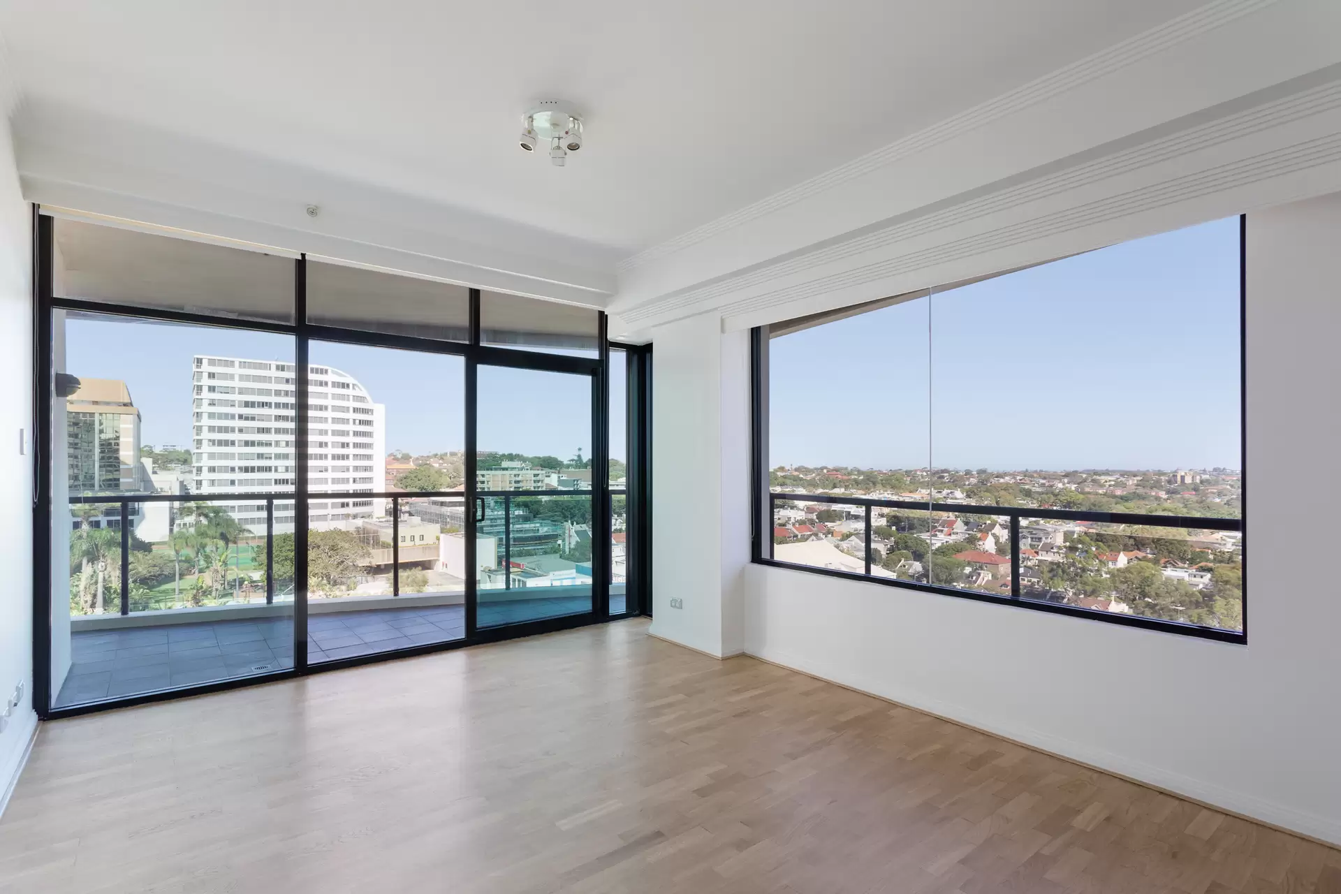 43/17 Newland Street, Bondi Junction Sold by Sydney Sotheby's International Realty - image 1