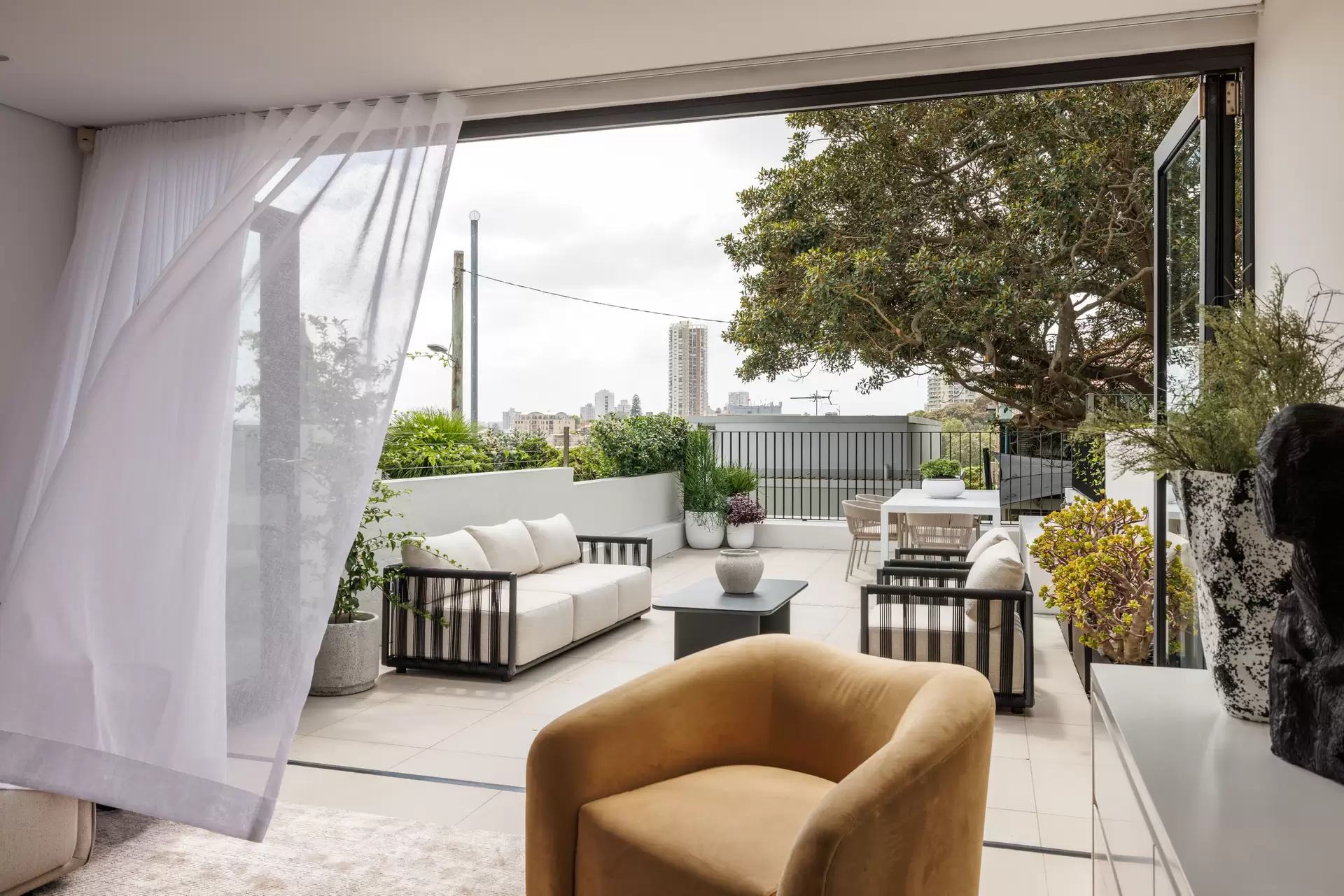 40 Windsor Street, Paddington Sold by Sydney Sotheby's International Realty - image 1