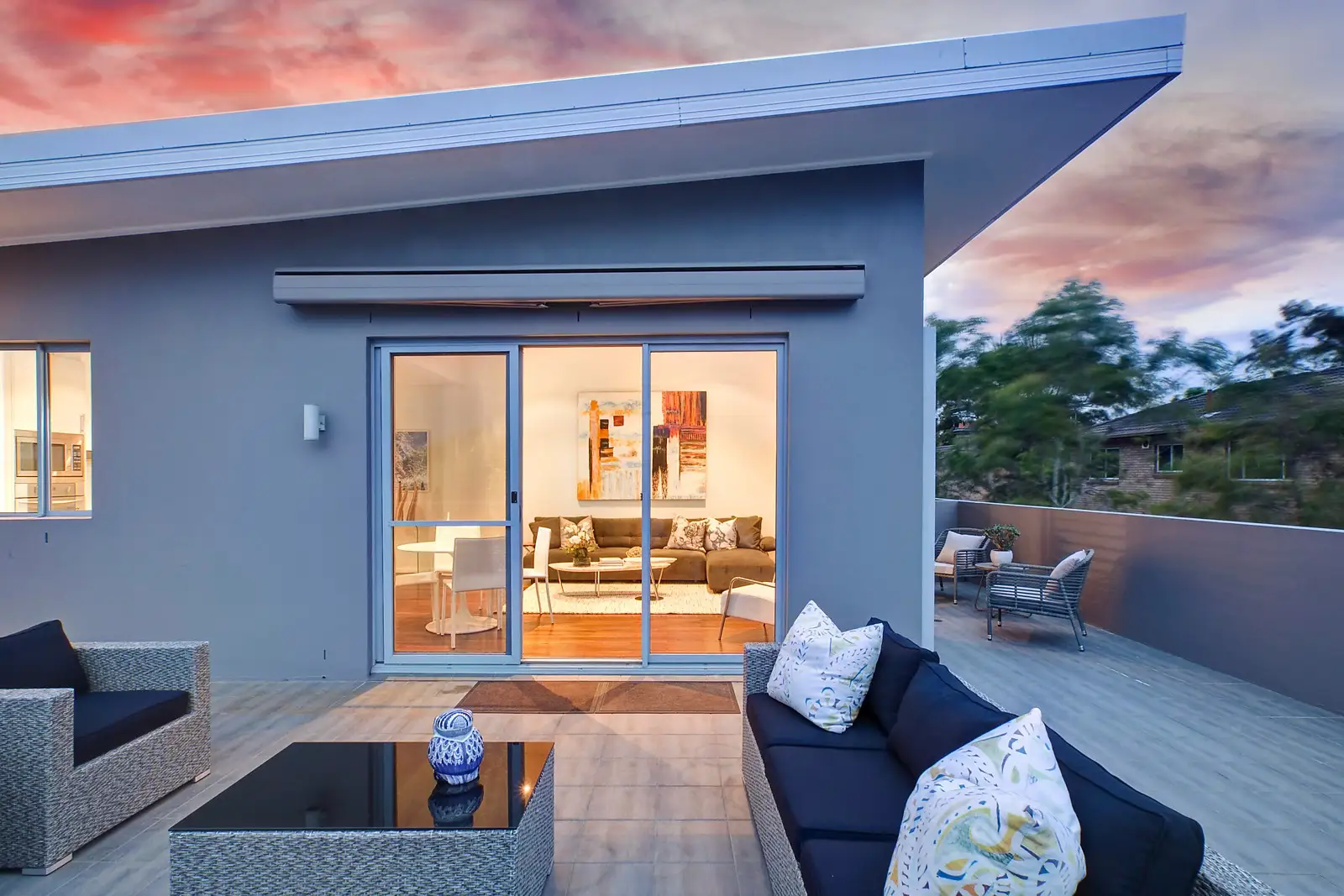 'Oasis' 14/11 Flood Street, Bondi Sold by Sydney Sotheby's International Realty - image 2