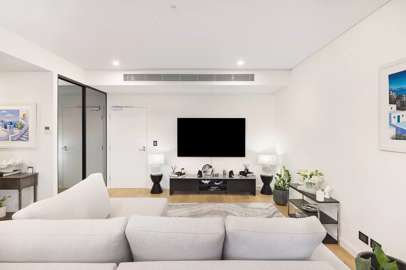 G62/10 Letitia Street, Zetland Sold by Sydney Sotheby's International Realty - image 3