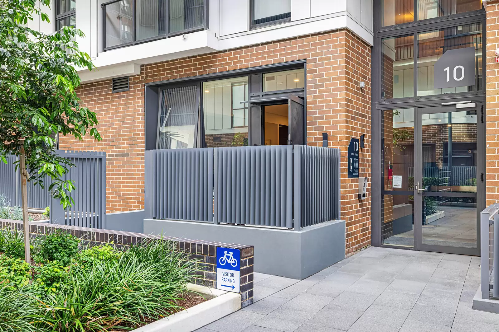 G62/10 Letitia Street, Zetland Sold by Sydney Sotheby's International Realty - image 8
