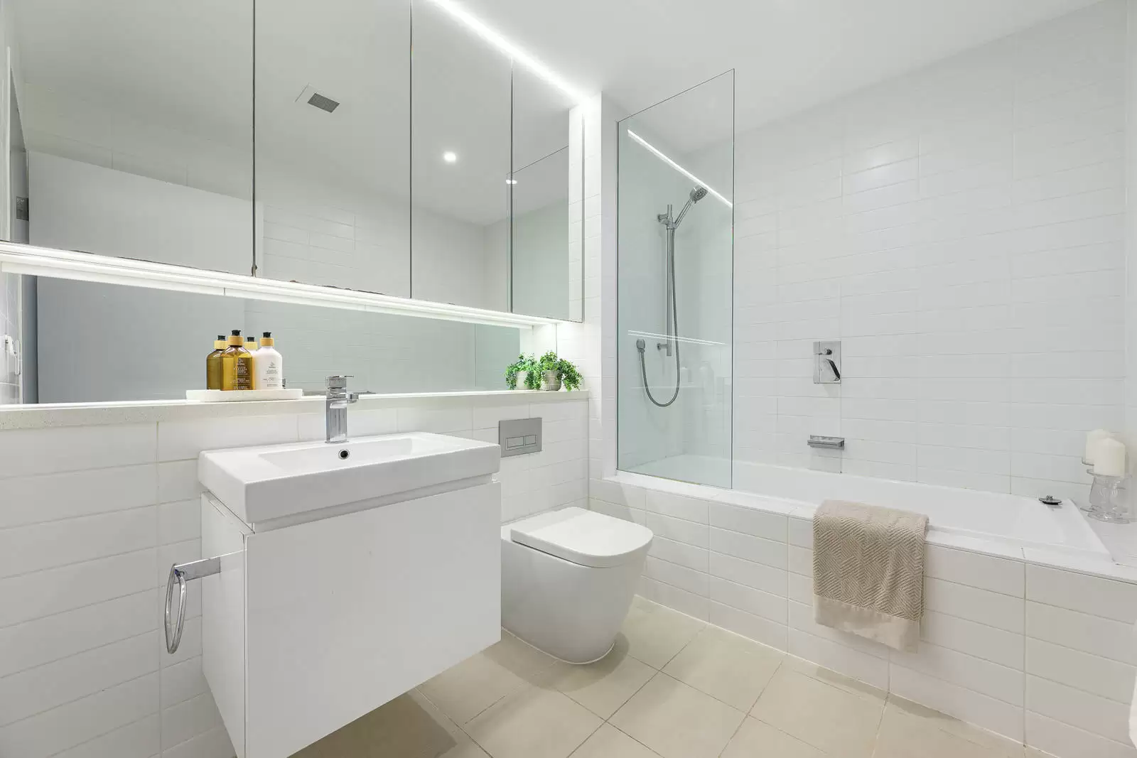233/5-7 Dunstan Grove, Lindfield Sold by Sydney Sotheby's International Realty - image 8