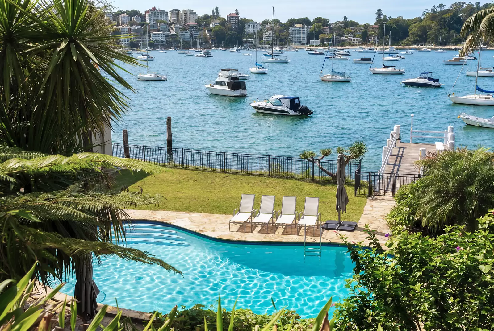 4A/27 Sutherland Crescent, Darling Point Sold by Sydney Sotheby's International Realty - image 1